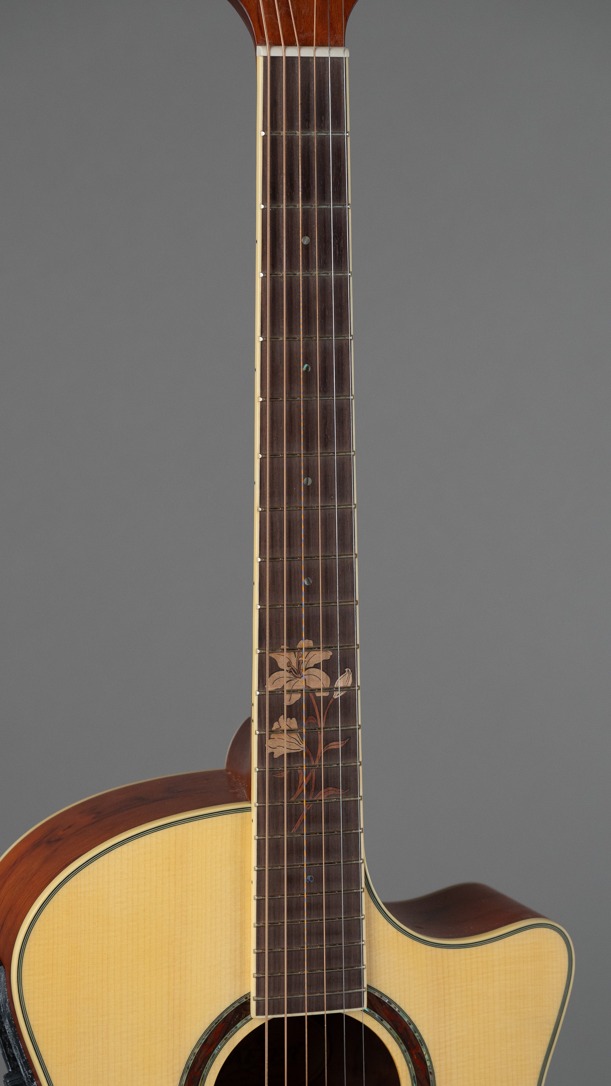 クラフター ギター CRAFTER フラワー インレイ WF-BUBINGA クラフター ギター CRAFTER フラワー インレイ WF-BUBINGA