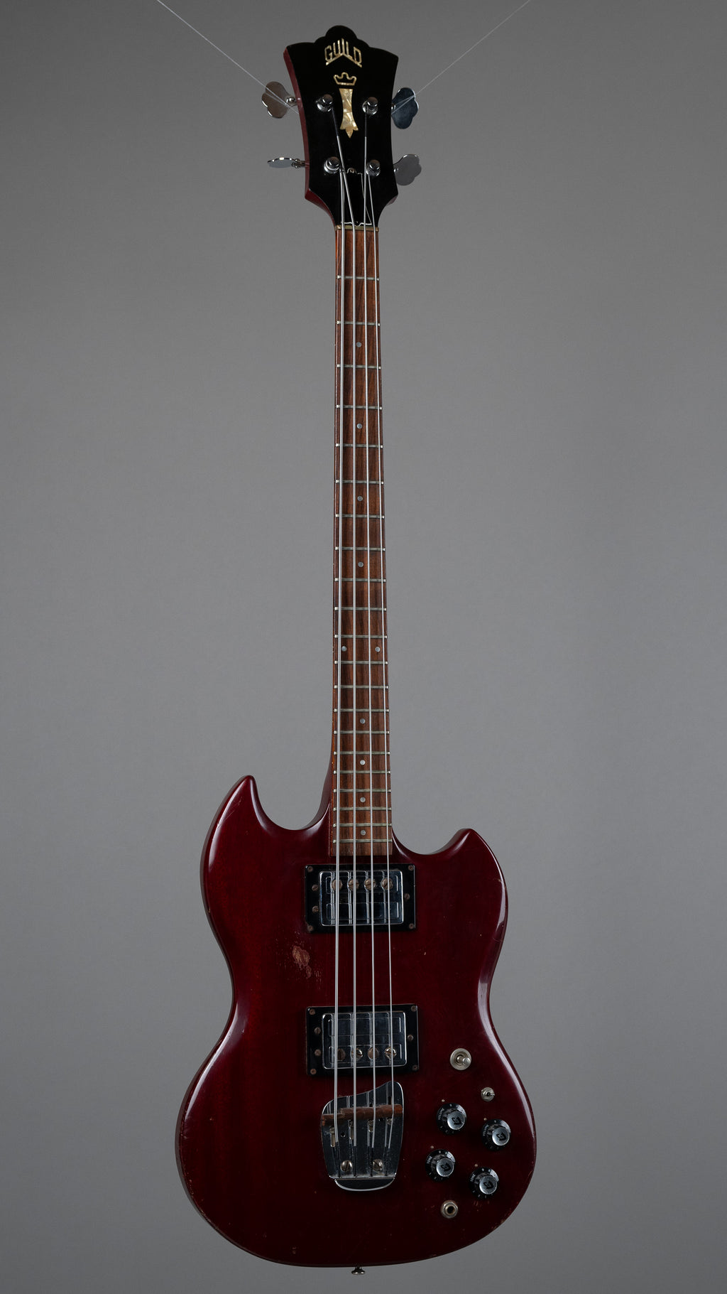 1973 Guild Jetstar II (USA, Cherry, HSC)
