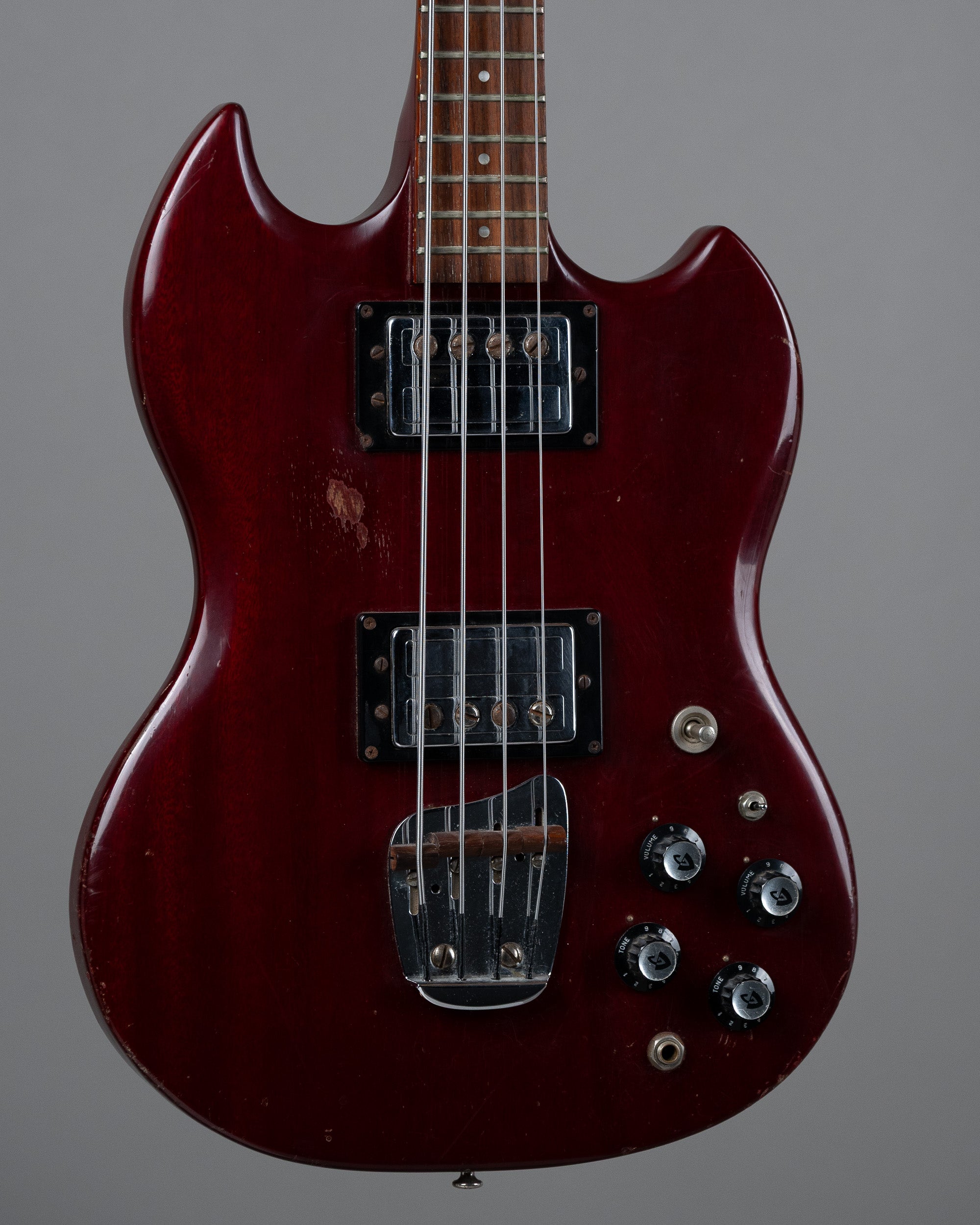 1973 Guild Jetstar II (USA, Cherry, HSC)