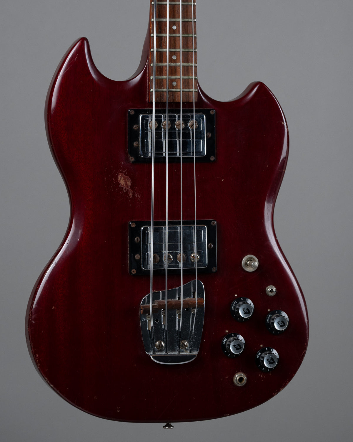 1973 Guild Jetstar II (USA, Cherry, HSC)