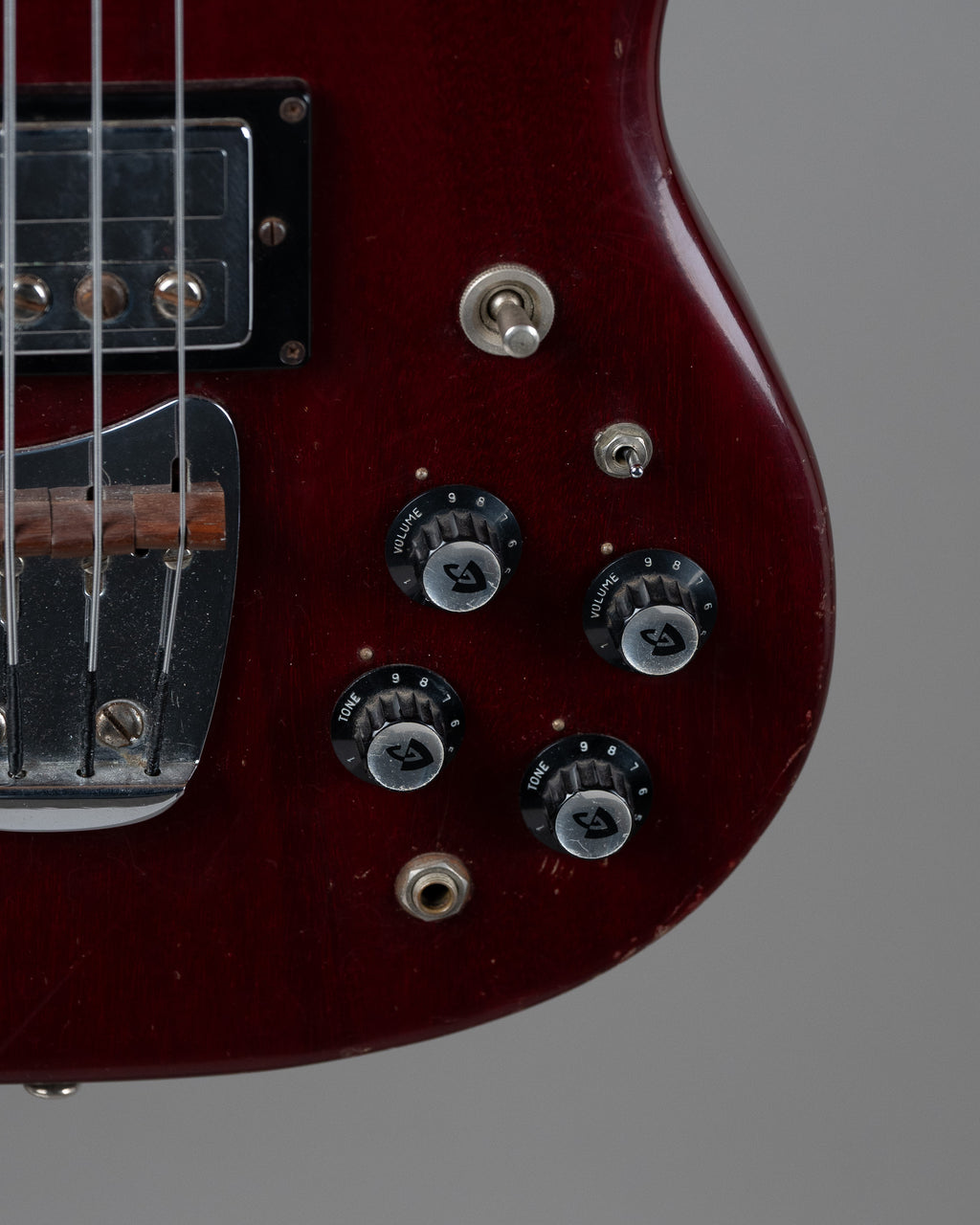 1973 Guild Jetstar II (USA, Cherry, HSC)