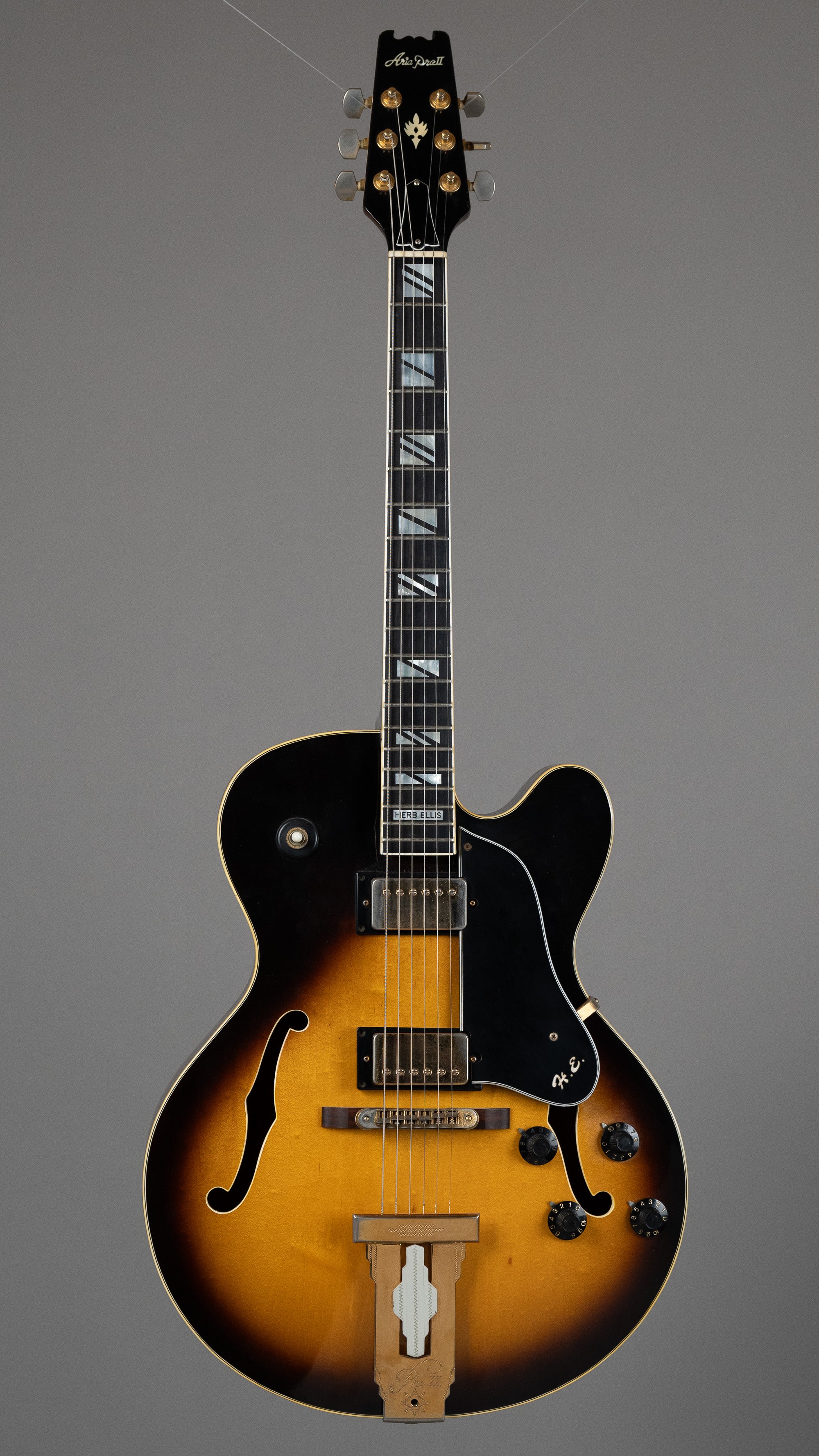 1979 Aria Pro 2 Herb Ellis PE-175 (Japan, Sunburst, OHSC)