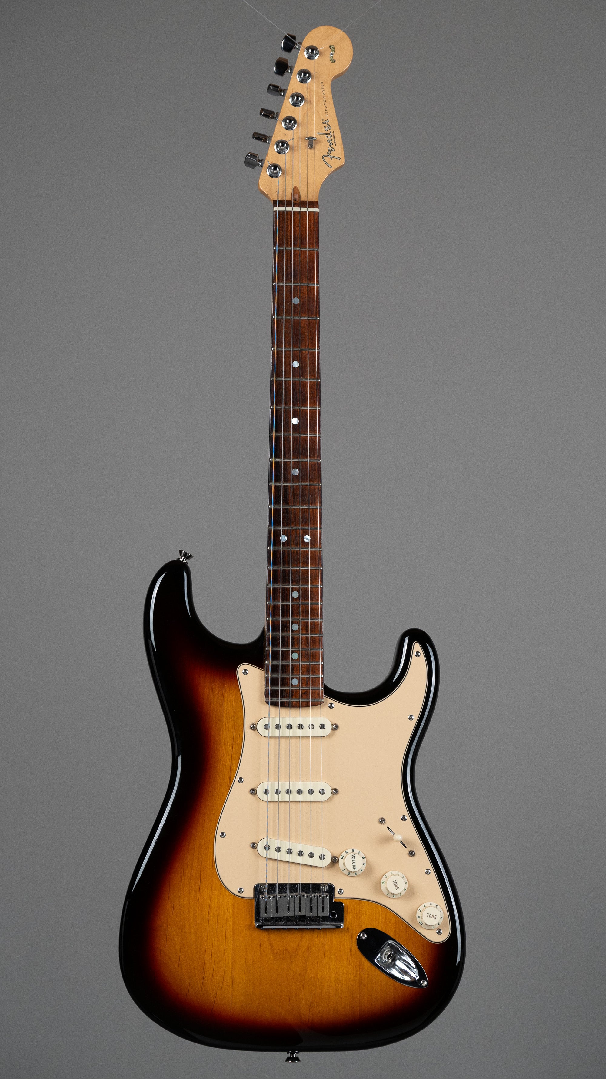 2006 Fender 60th Anniversary American Stratocaster (USA, Sunburst, OHSC)