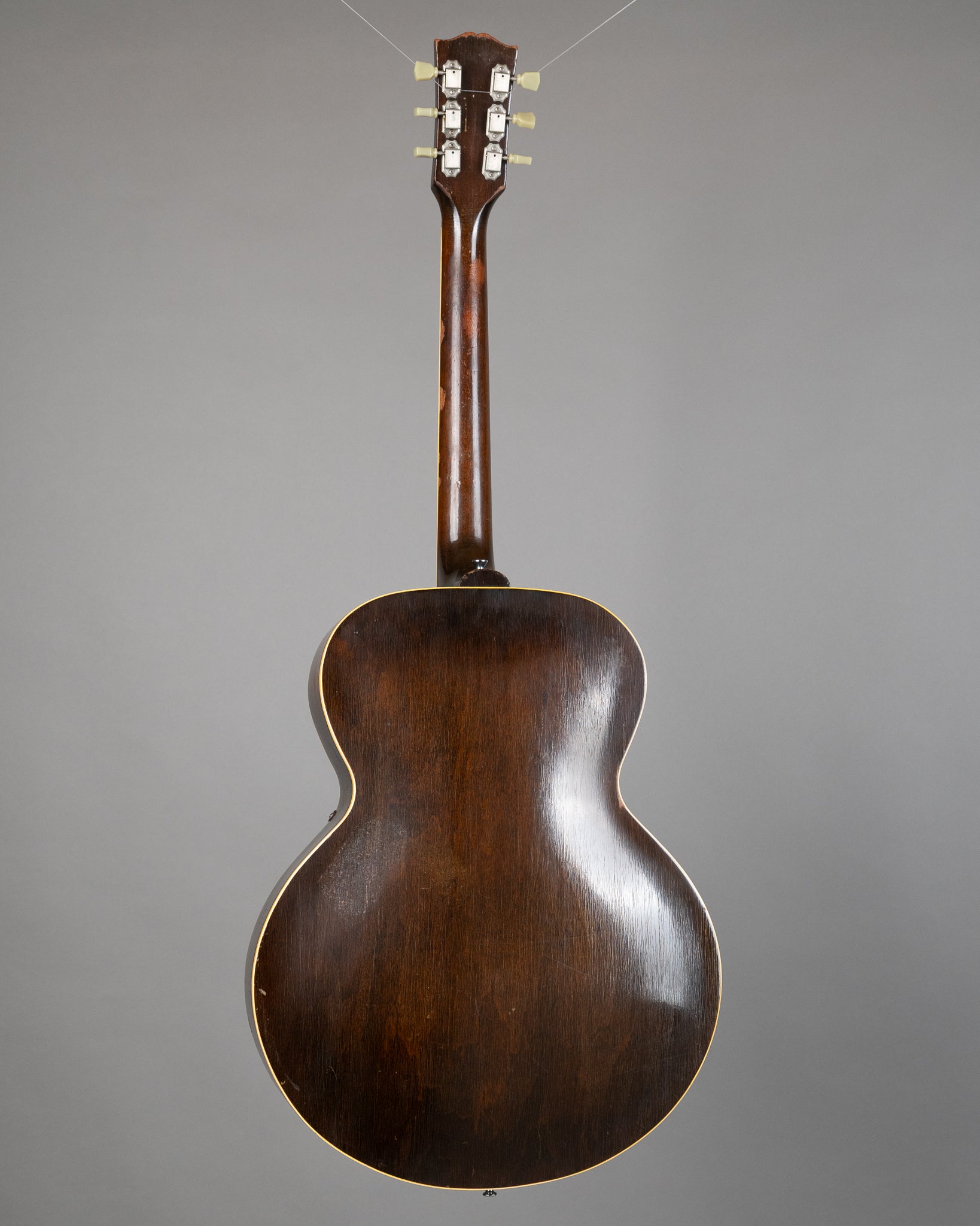 c1952 Gibson L-50 (USA, Sunburst, HSC)