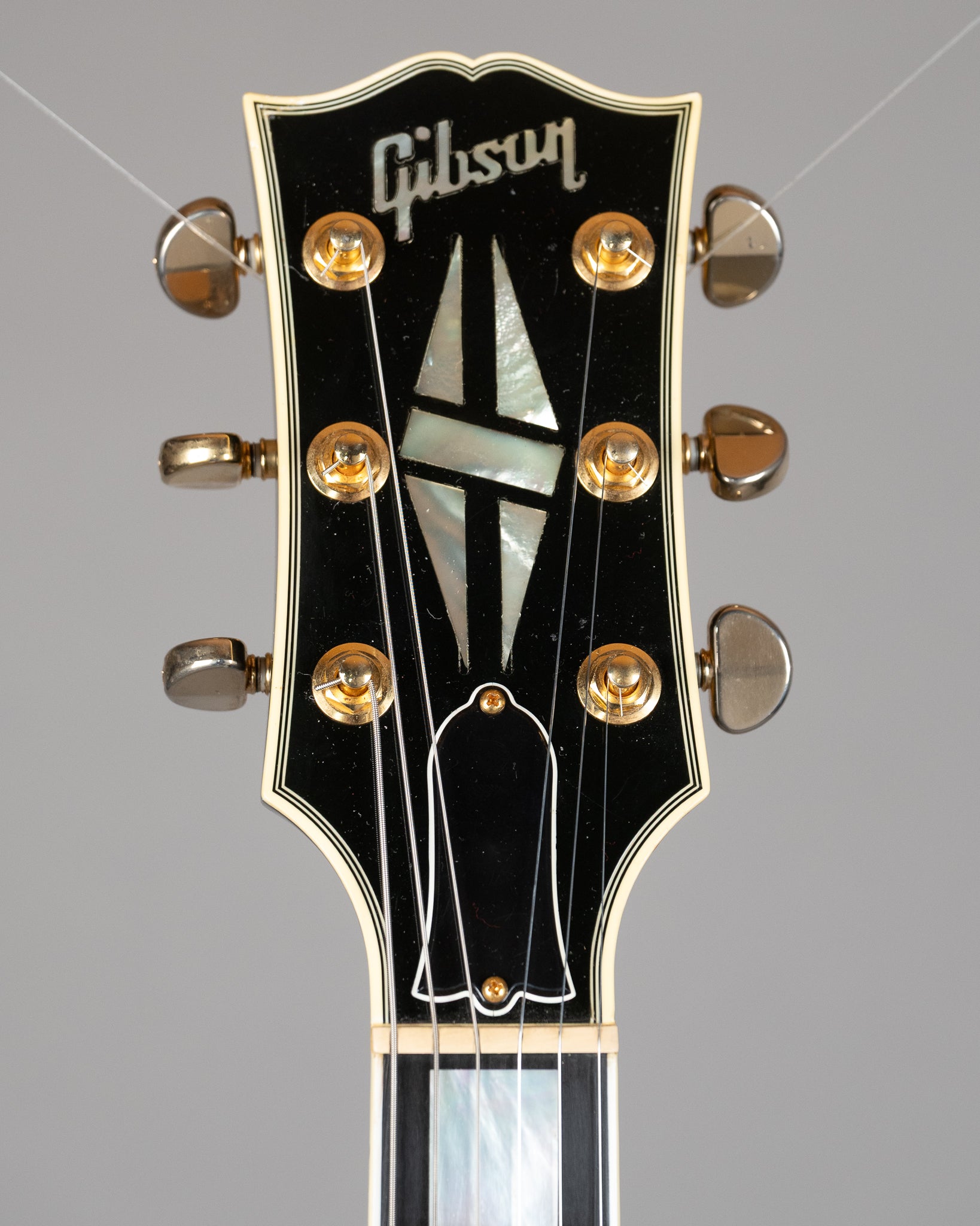 2016 Gibson Les Paul Custom 'Black Beauty Nashville' (USA, 1 of 150, Ebony, OHSC)