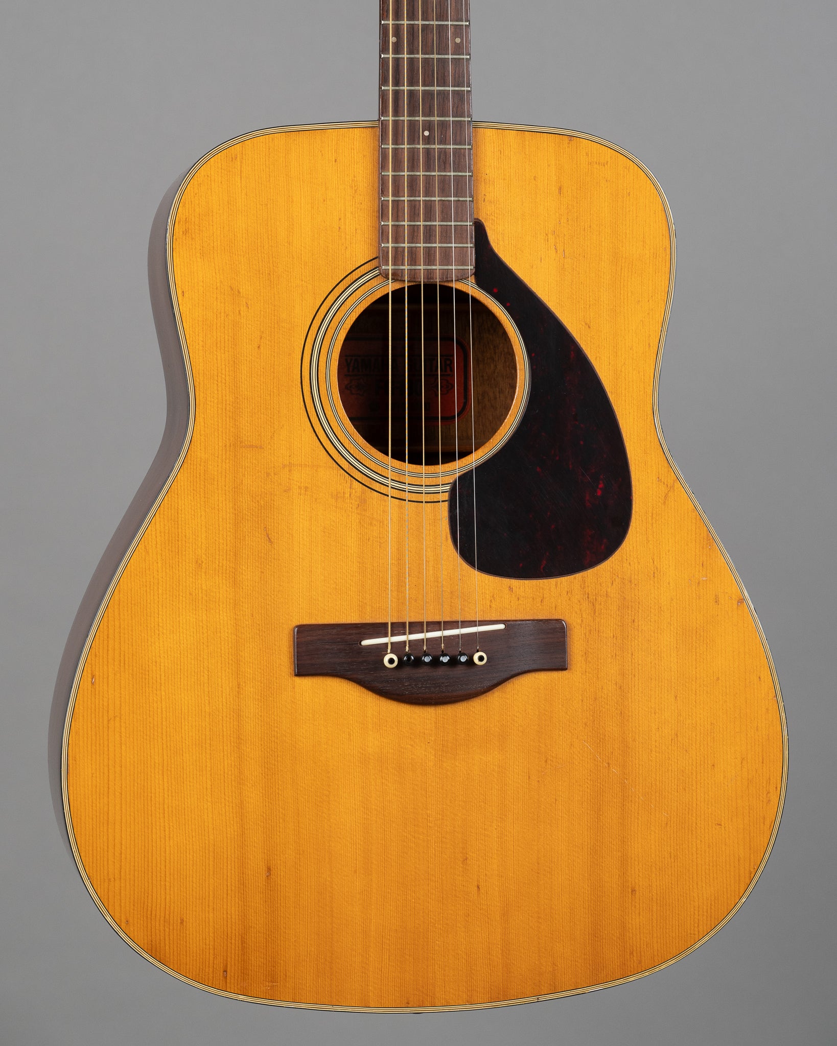 c1969 Yamaha FG-180 Red Label (Japan, OHSC)