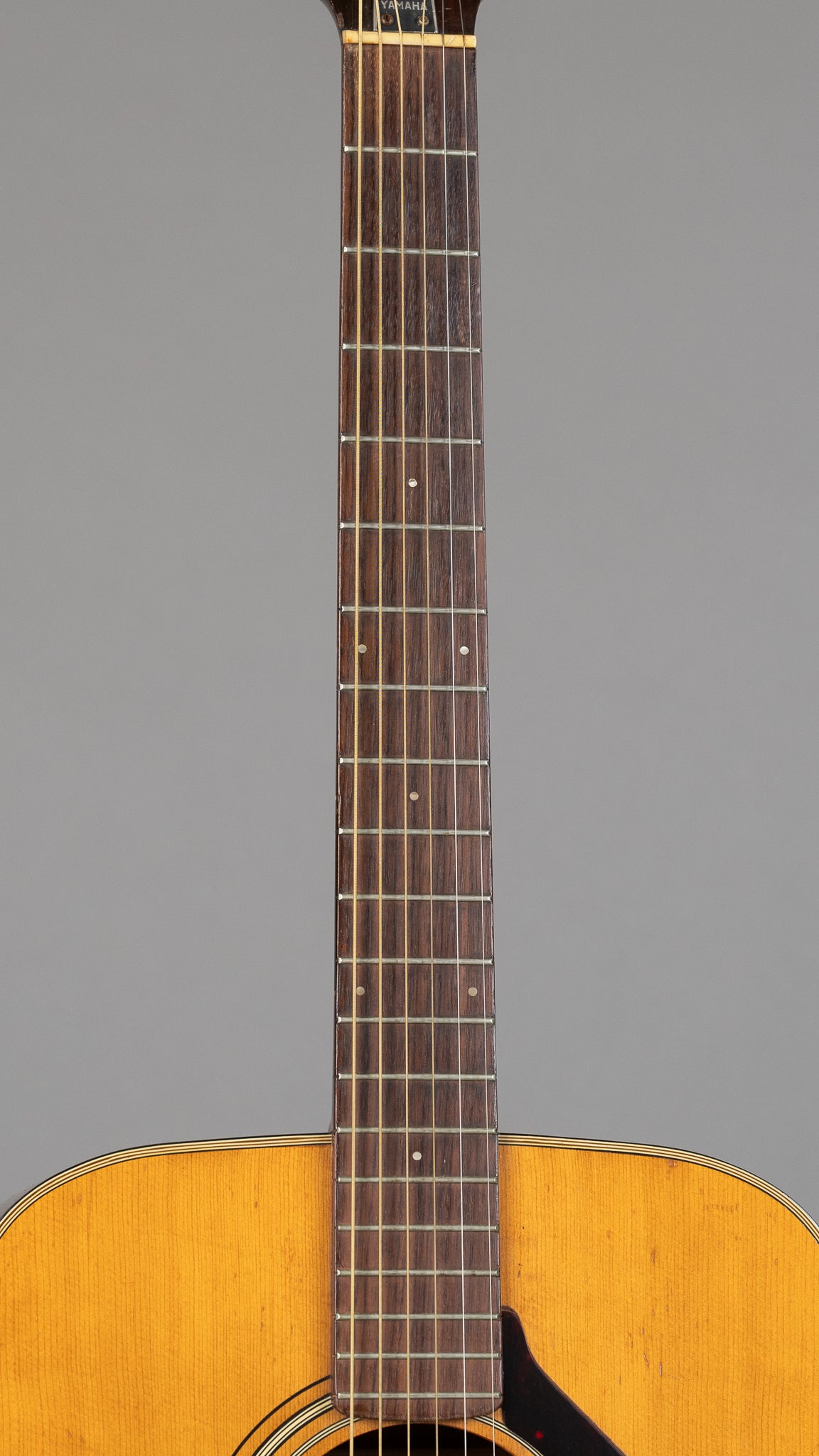 c1969 Yamaha FG-180 Red Label (Japan, OHSC)