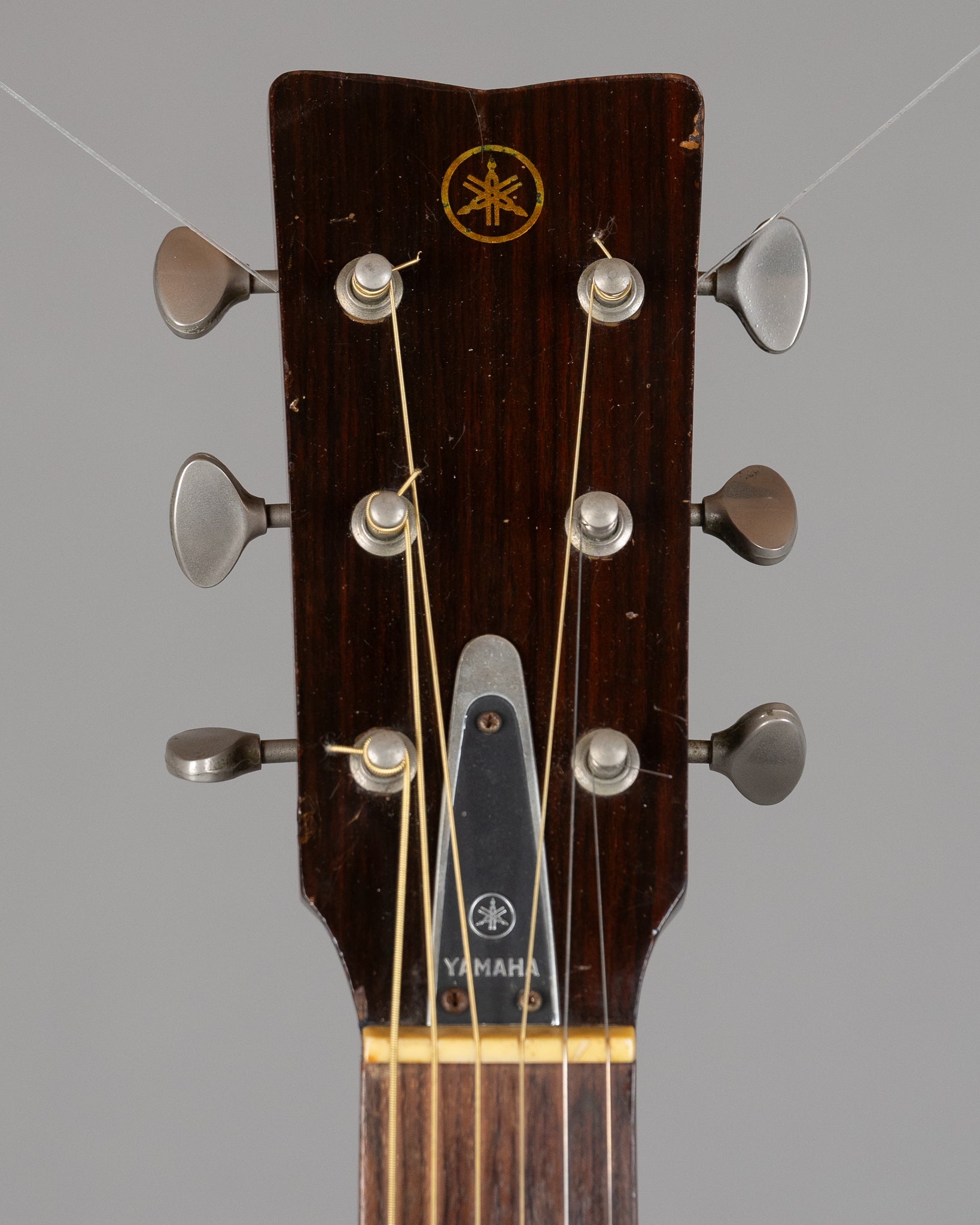 c1969 Yamaha FG-180 Red Label (Japan, OHSC)