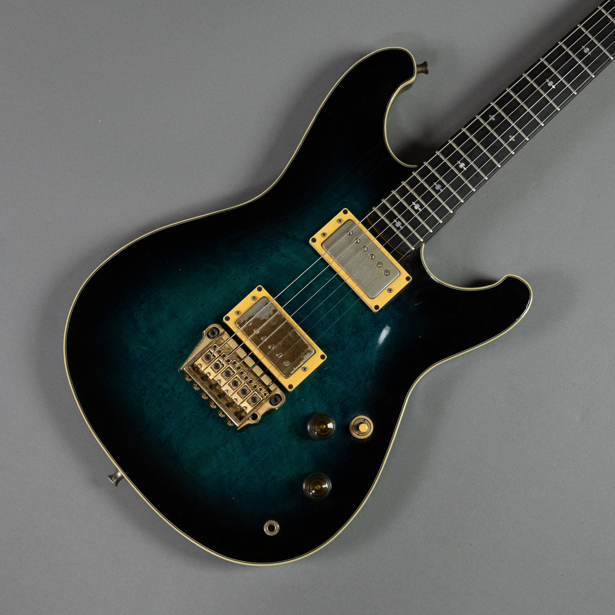 1984 Ibanez RS1010SL Steve Lukather Roadster II (Japan, Marine Sunburst)