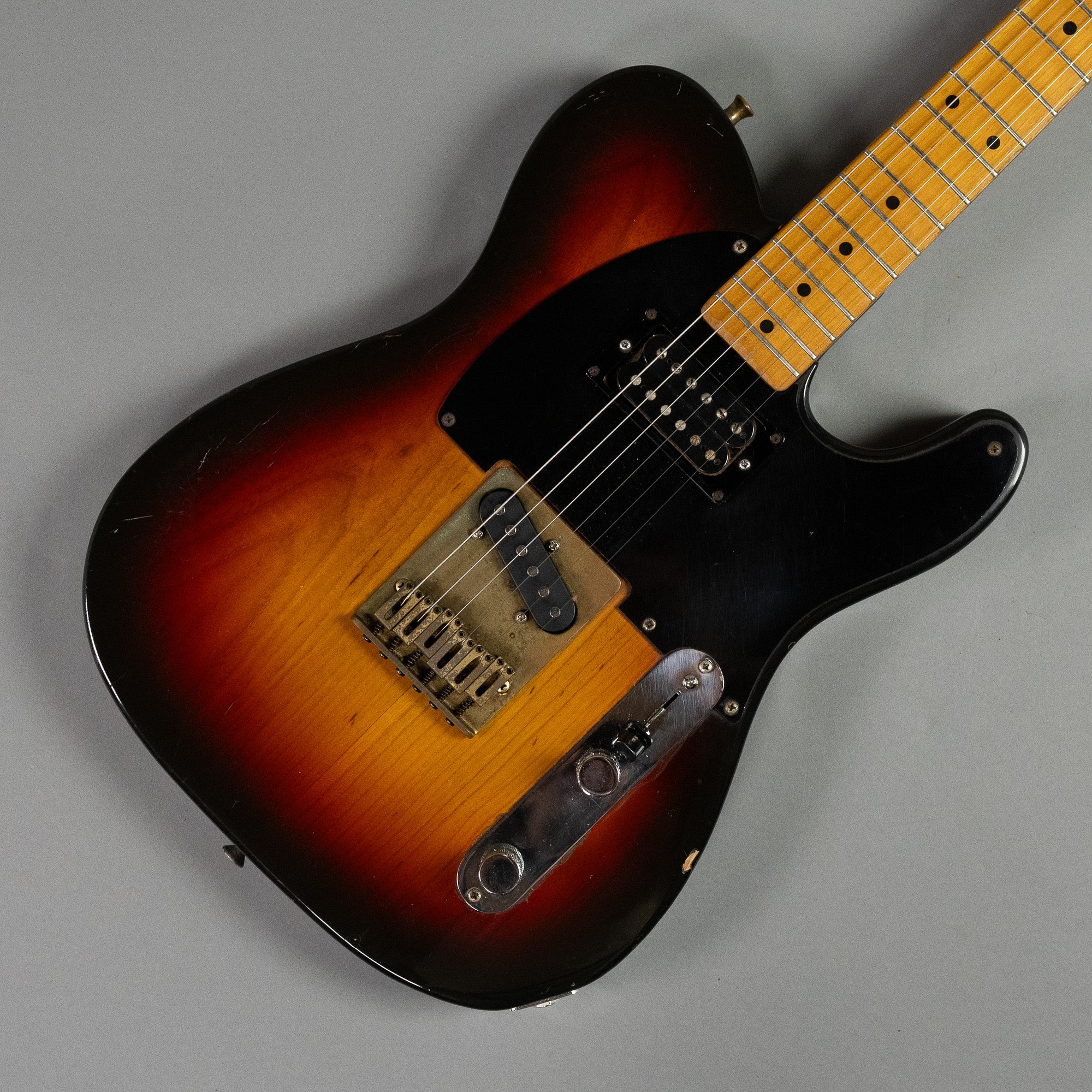 1985 Fender TL67-70SPL Telecaster "Sonny" (Japan, Sunburst)