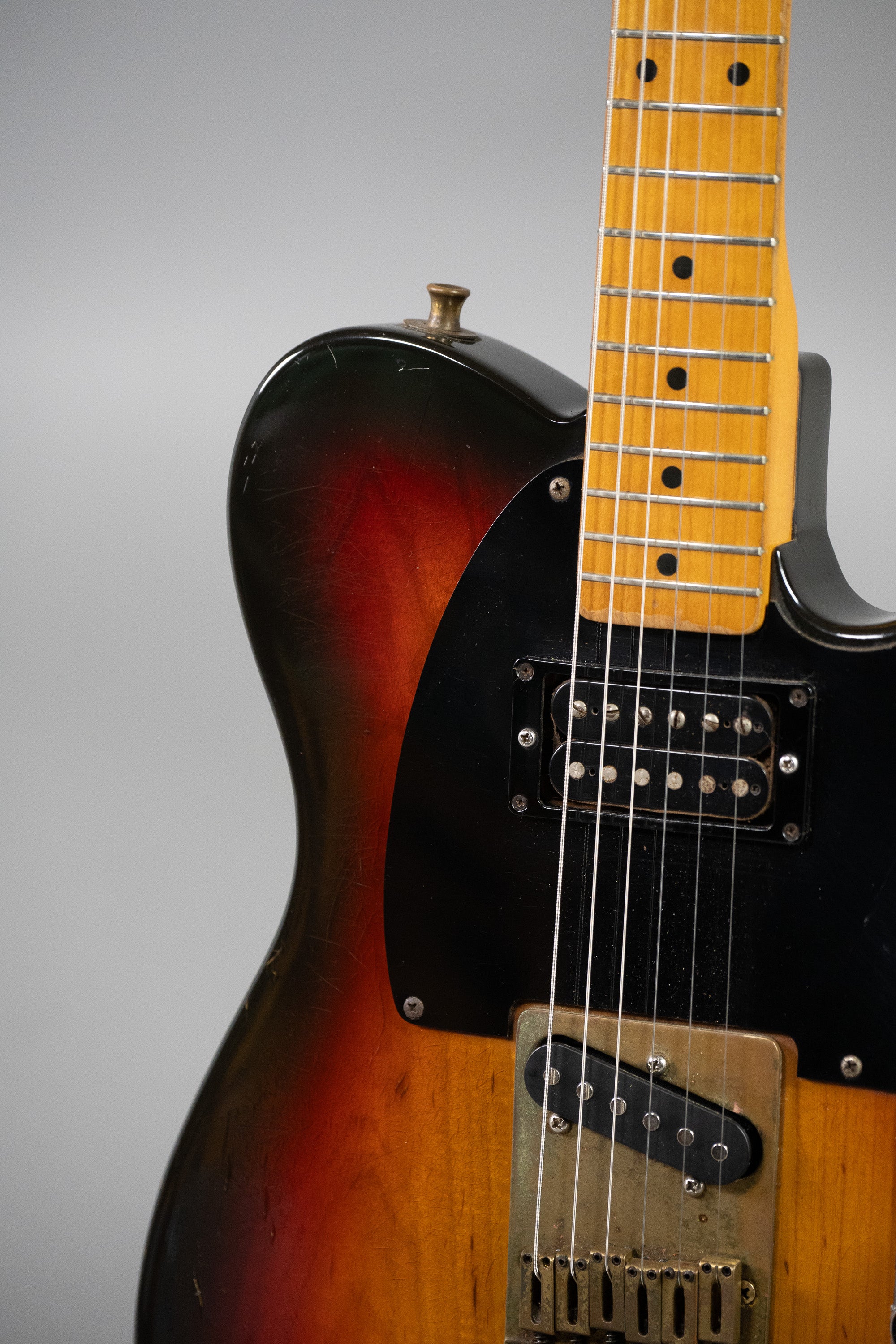 1985 Fender TL67-70SPL Telecaster "Sonny" (Japan, Sunburst)