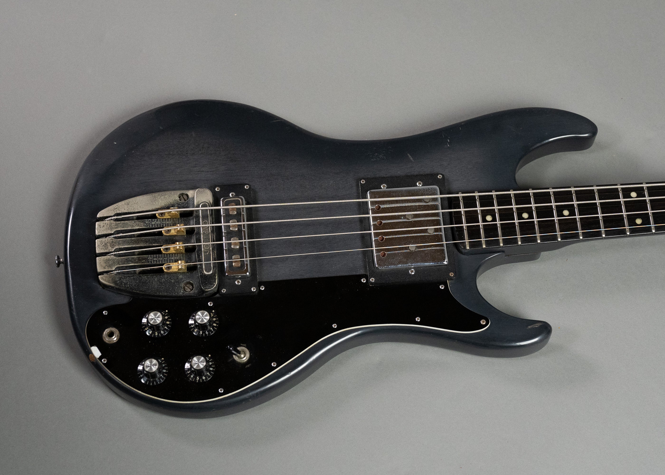 1979-1983 Ovation Magnum III Bass (USA, Charcoal, OHSC)