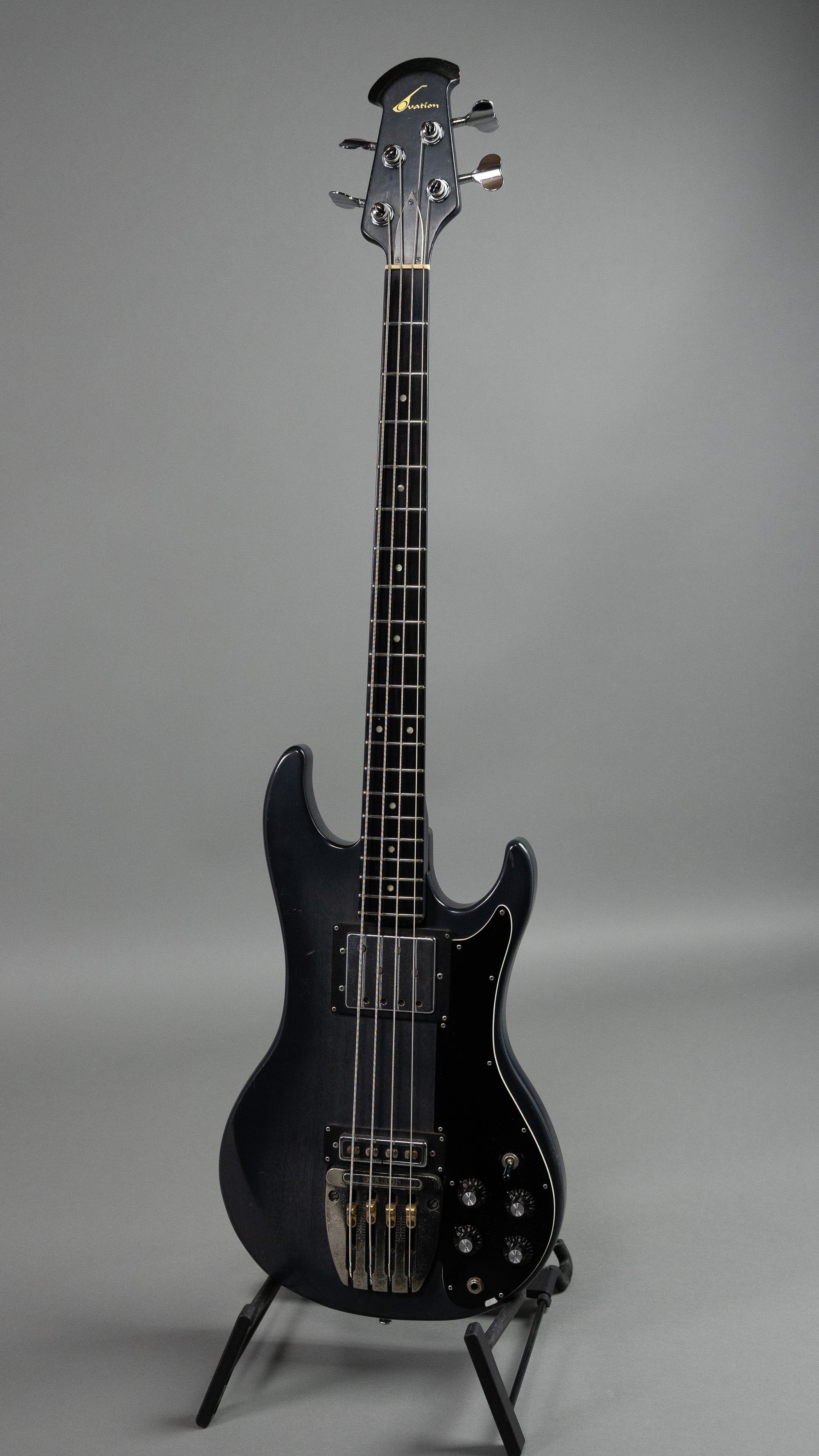 1979-1983 Ovation Magnum III Bass (USA, Charcoal, OHSC)