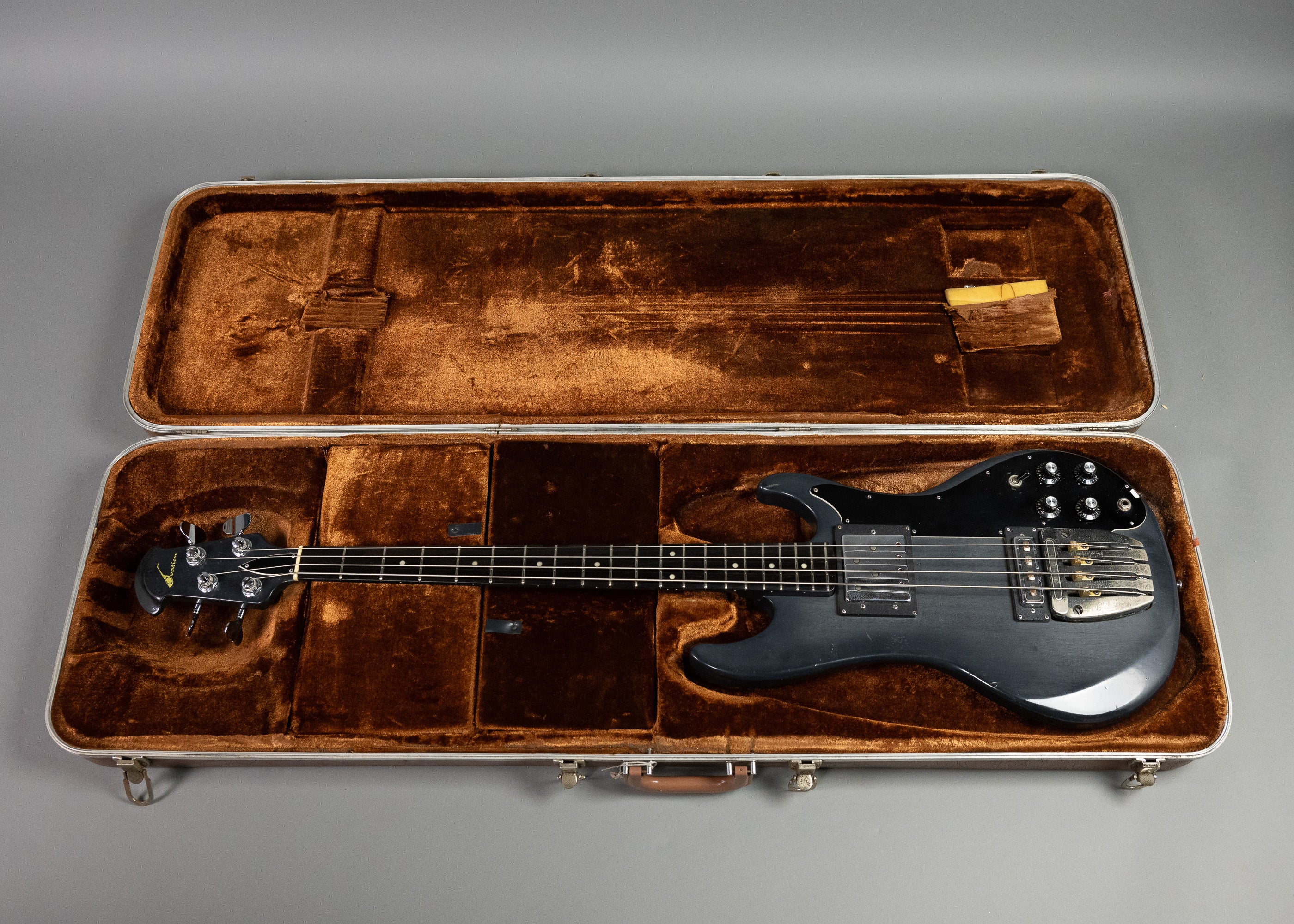 1979-1983 Ovation Magnum III Bass (USA, Charcoal, OHSC)