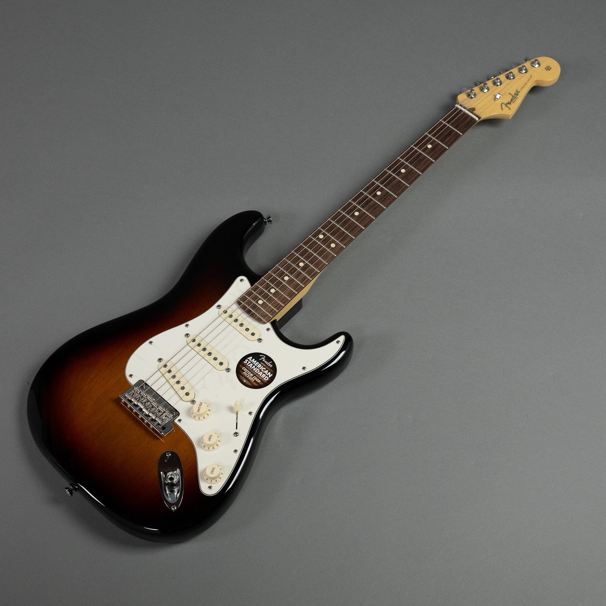 2013 Fender American Standard Stratocaster (USA, Sunburst, OHSC)