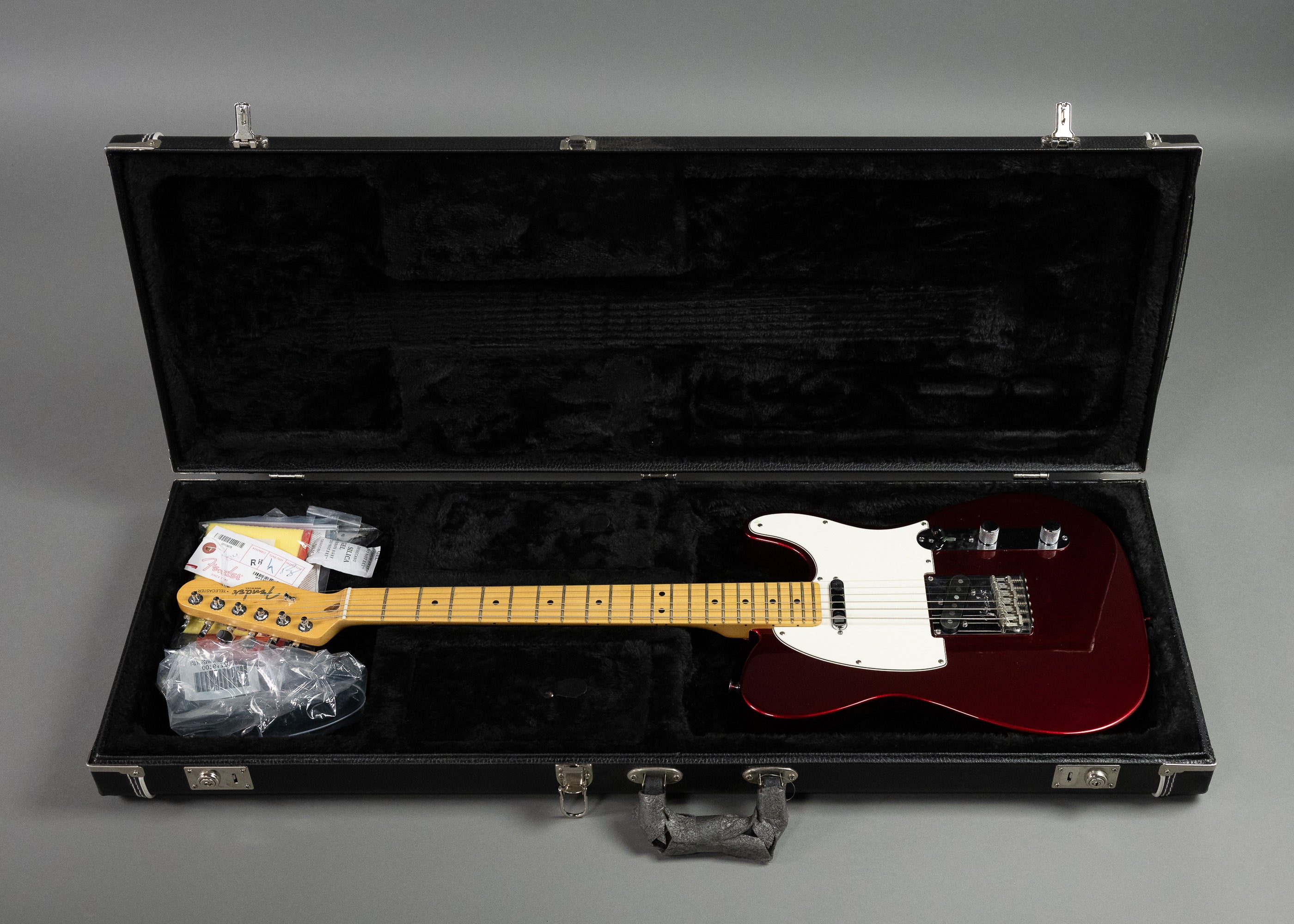 2013 Fender Standard Telecaster (USA, Candy Apple Red, OHSC)