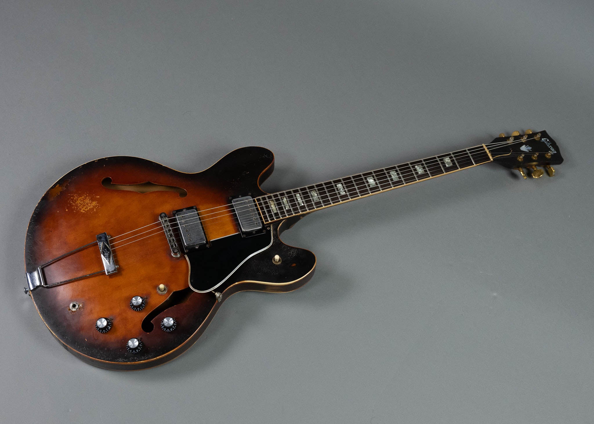 1976 Gibson ES-335TD (USA, Nicotined Sunburst, HSC)