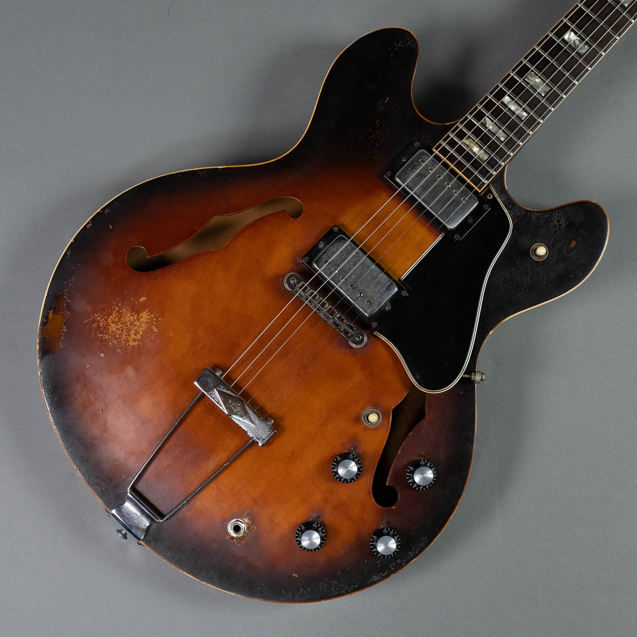 1976 Gibson ES-335TD (USA, Nicotined Sunburst, HSC)