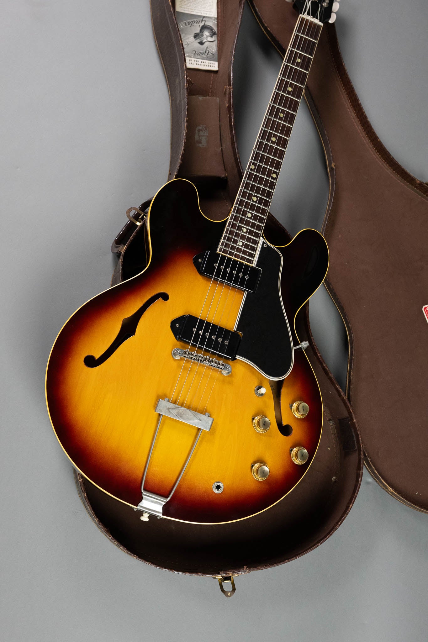 1960 Gibson ES-330 (USA, Sunburst, Original Case)