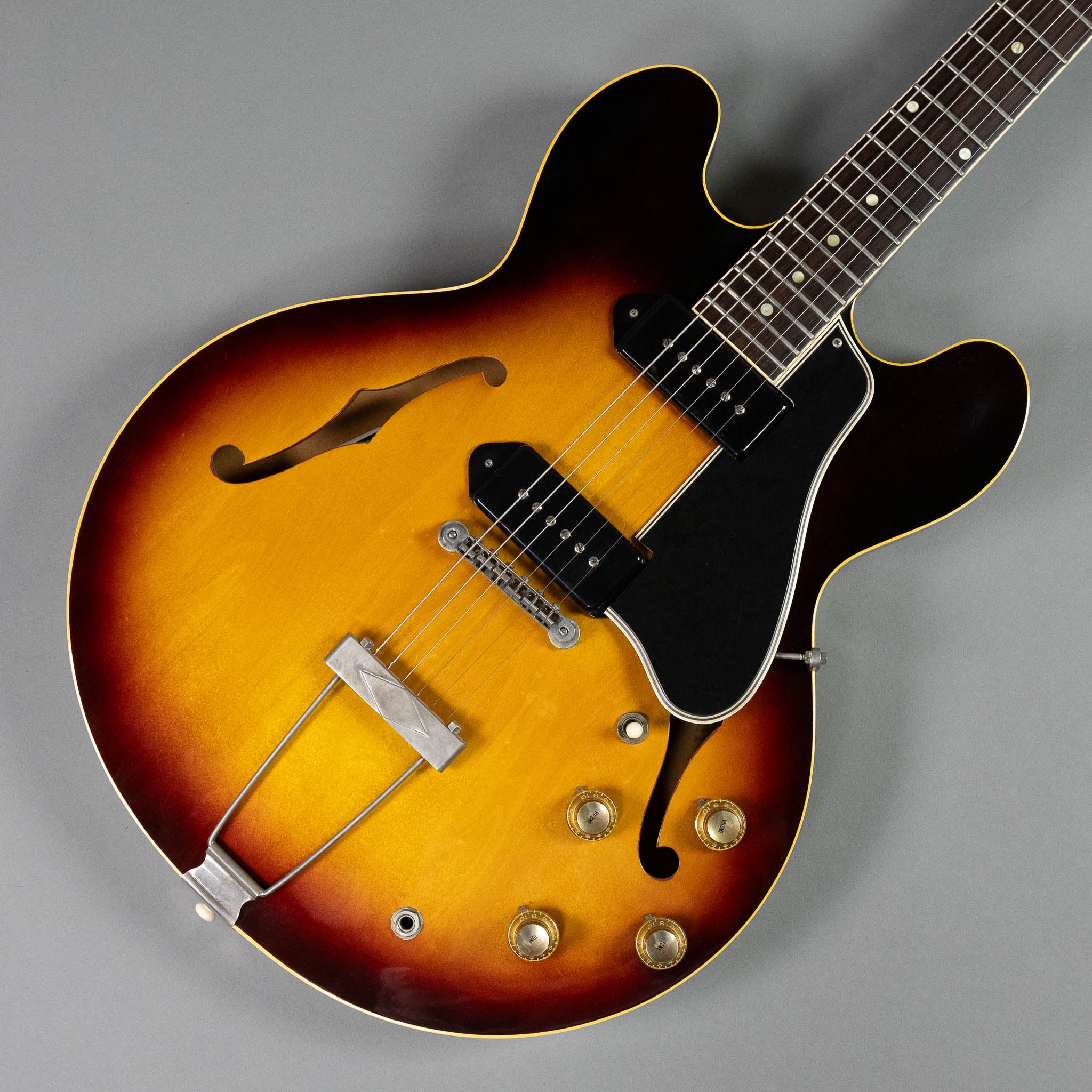 1960 Gibson ES-330 (USA, Sunburst, Original Case)