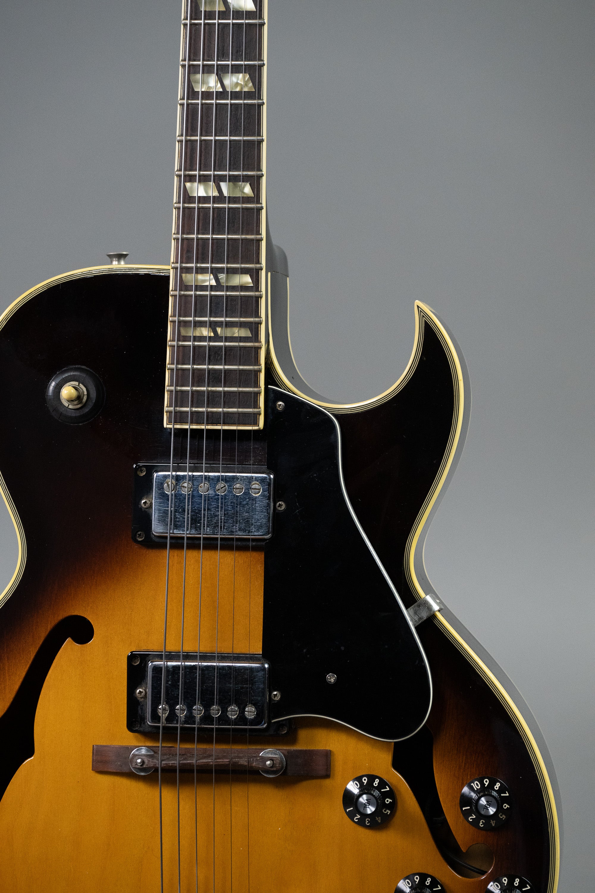 c1970s Shiro ES-175 (Japan, Sunburst, SSC)