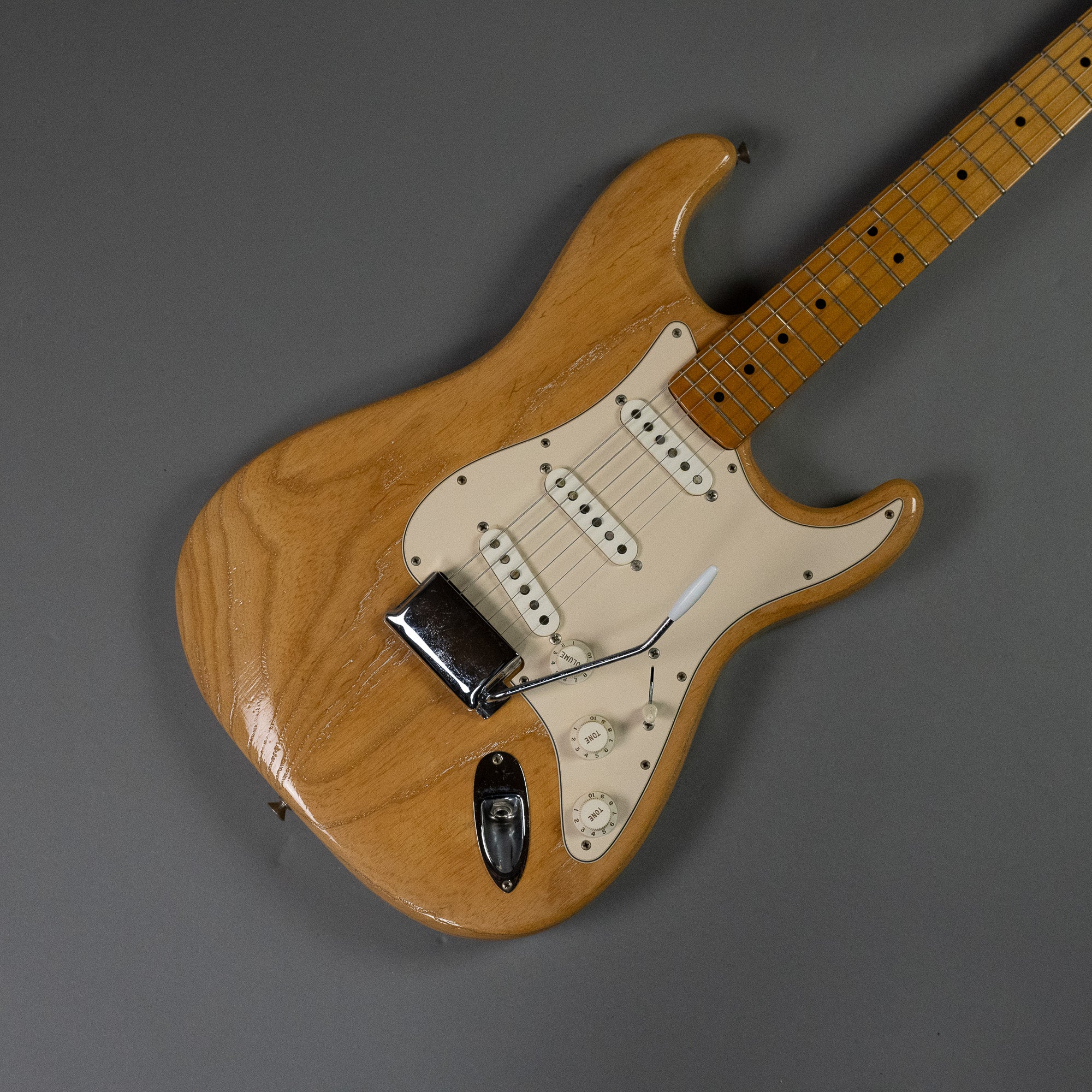 2001 Fender AVRI '70s Stratocaster (USA, Natural, HSC)