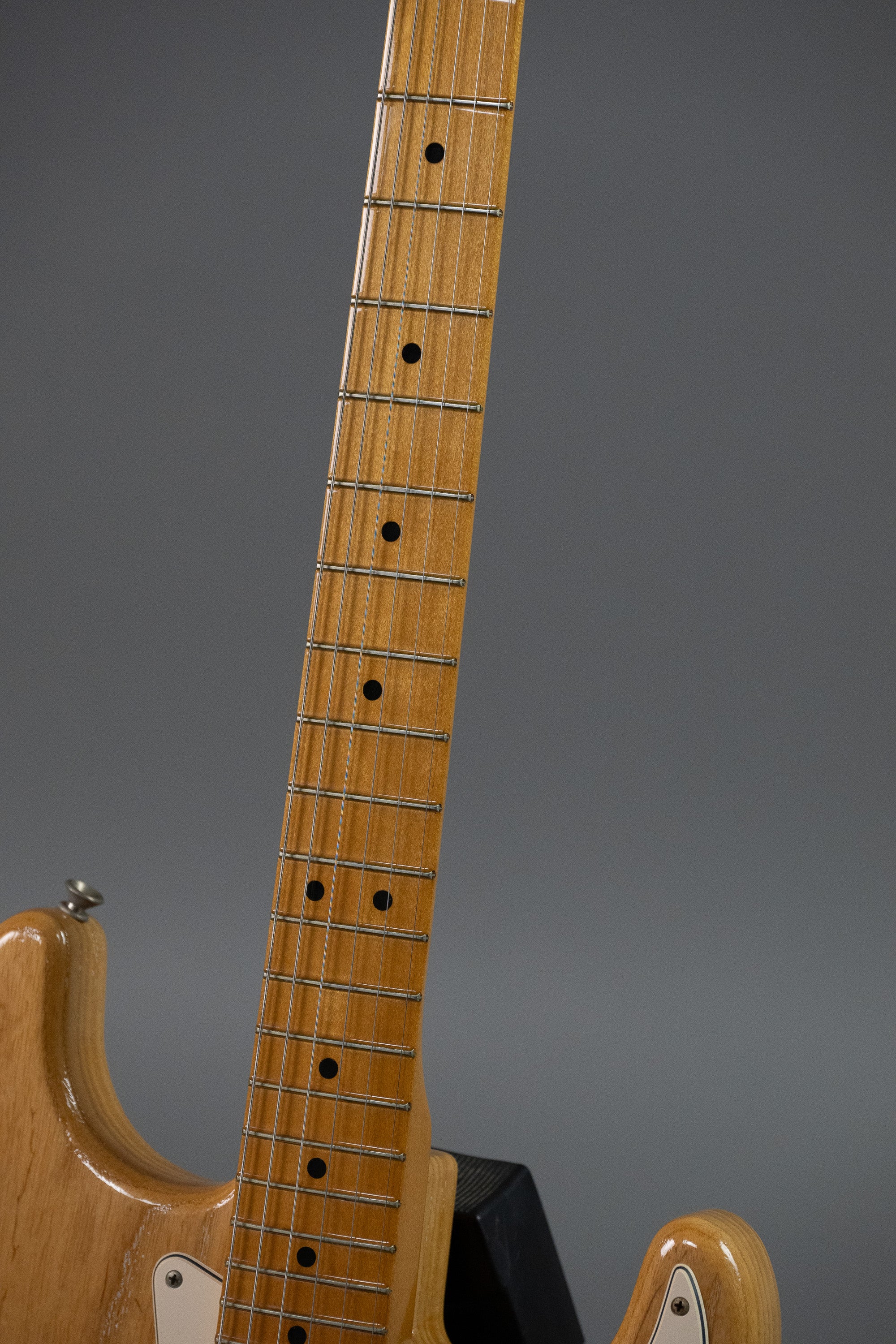 2001 Fender AVRI '70s Stratocaster (USA, Natural, HSC)