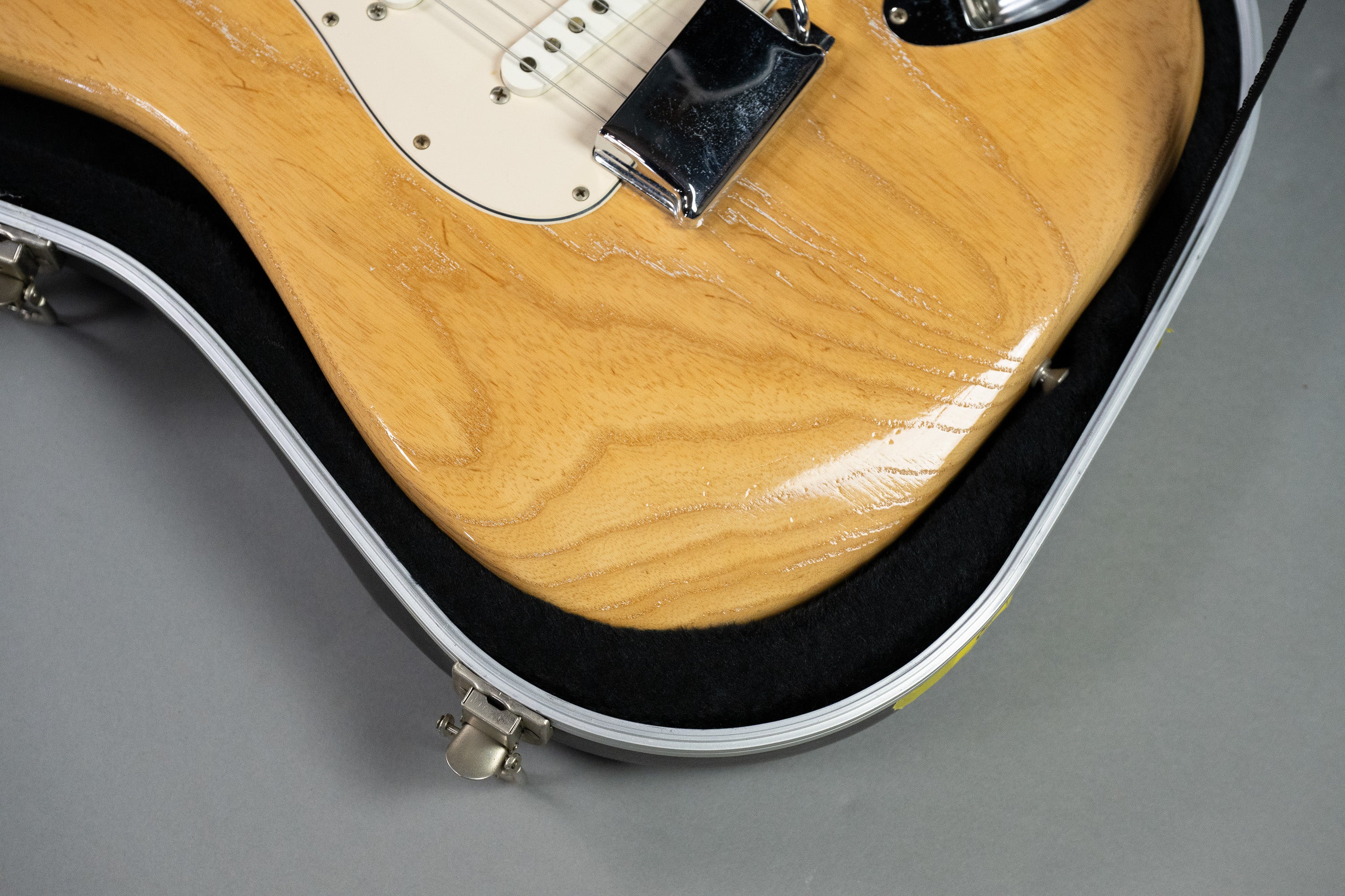 2001 Fender AVRI '70s Stratocaster (USA, Natural, HSC)