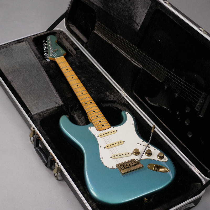 1981 Fender "The Strat" (USA, Lake Placid Blue, HSC)