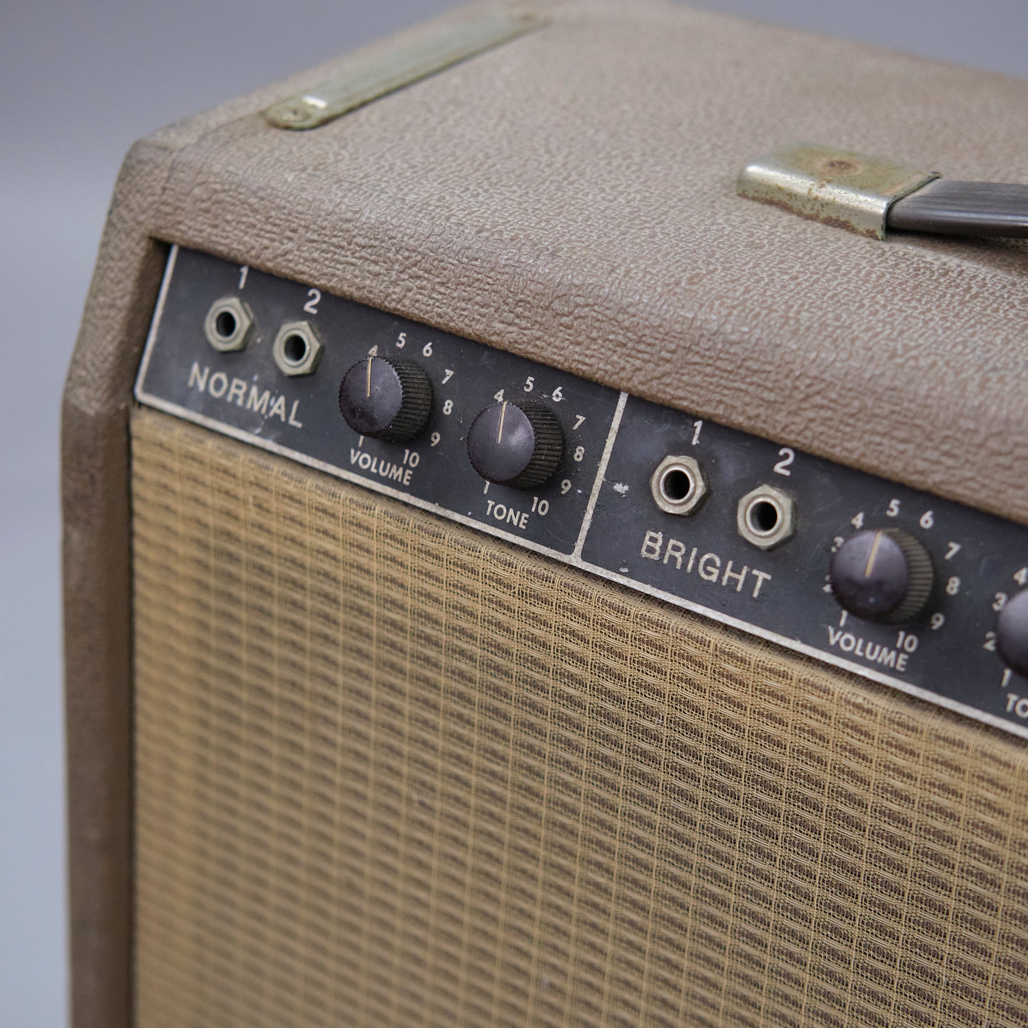 1963 Fender Deluxe (USA, Brownface, 240v)