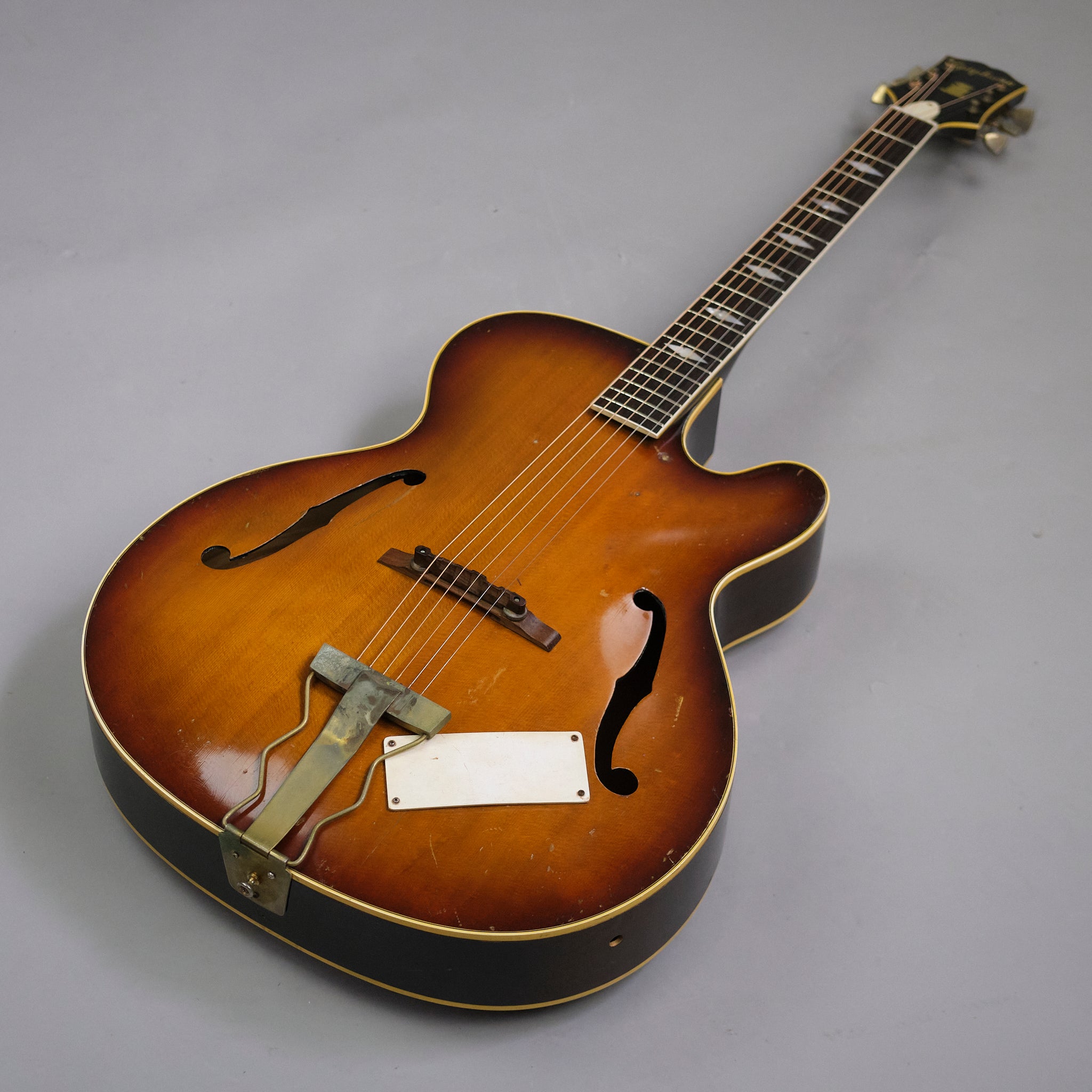 1958 Epiphone Triumph A-412 (USA, Sunburst)