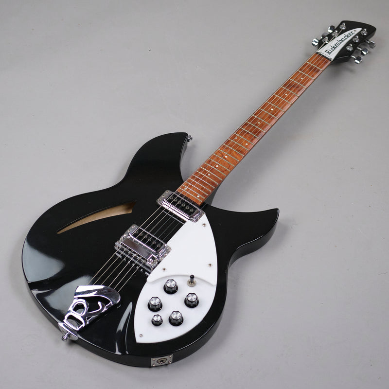 2007 Rickenbacker 330 (USA, Jetglo, OHSC)