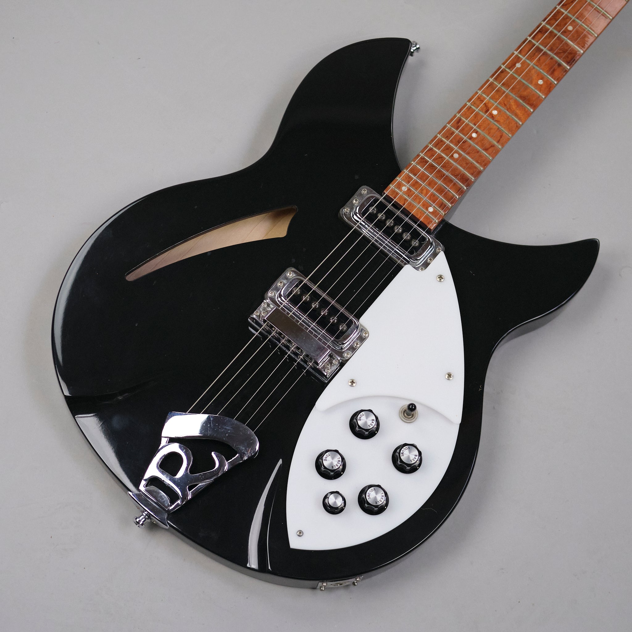 2007 Rickenbacker 330 (USA, Jetglo, OHSC)