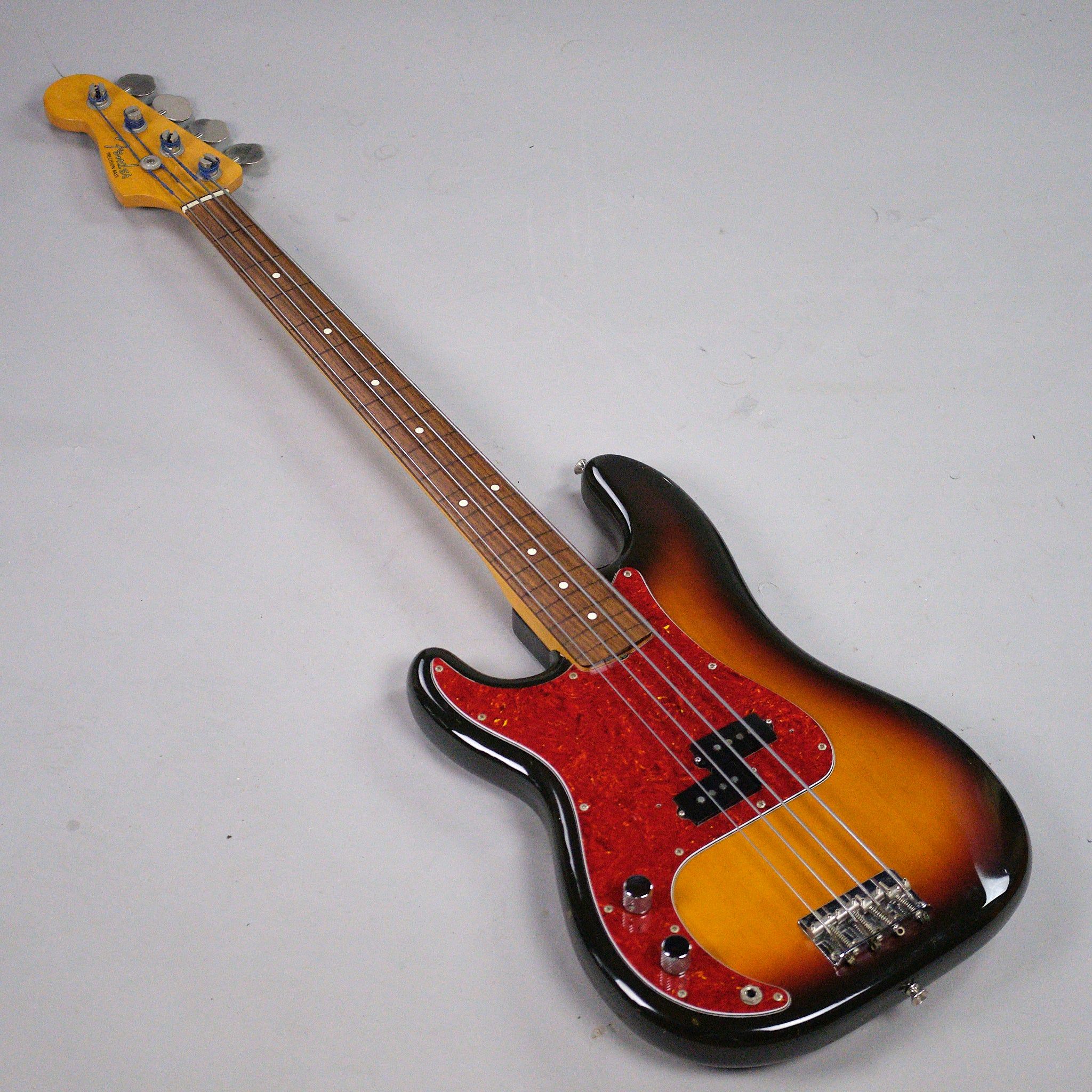 1994 Fender Precision Bass Fretless Conversion LH (Japan, Sunburst)