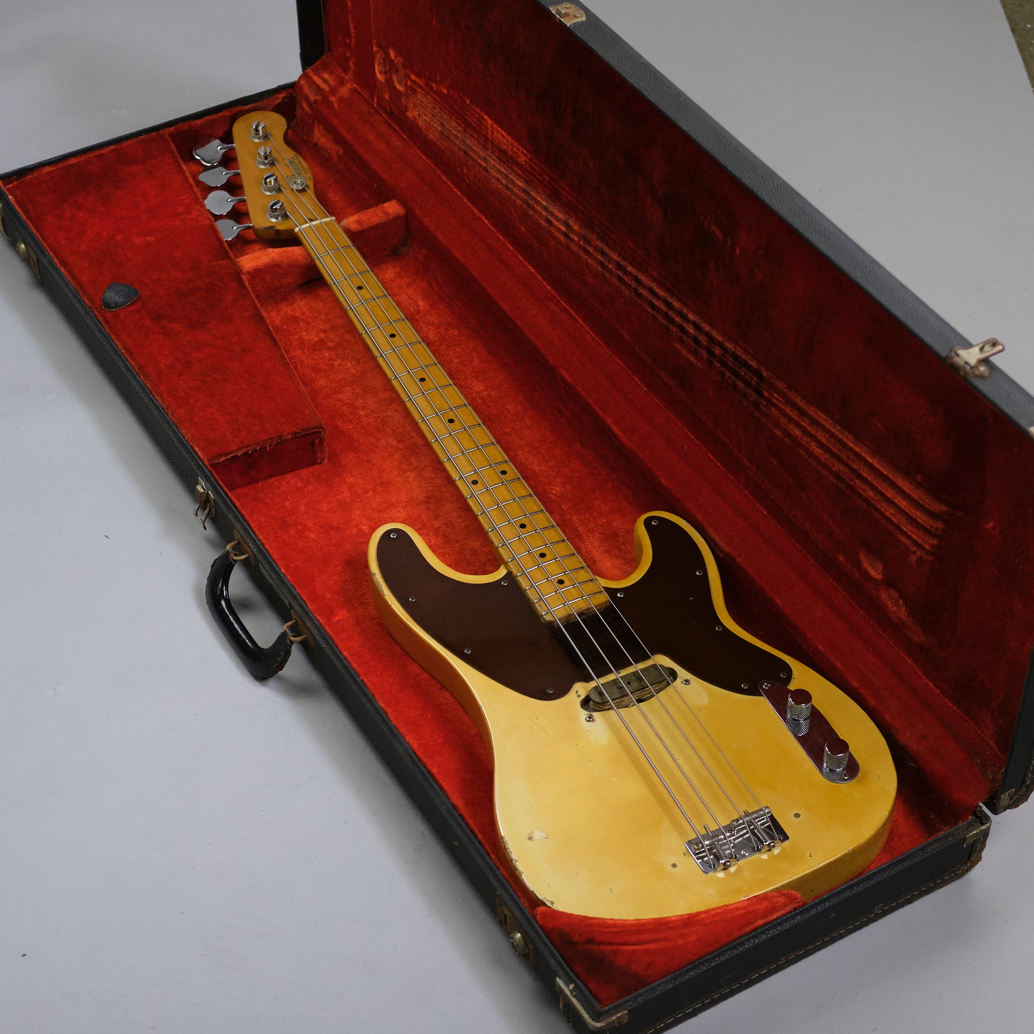 1968 Fender Telecaster Bass (USA, White, OHSC)