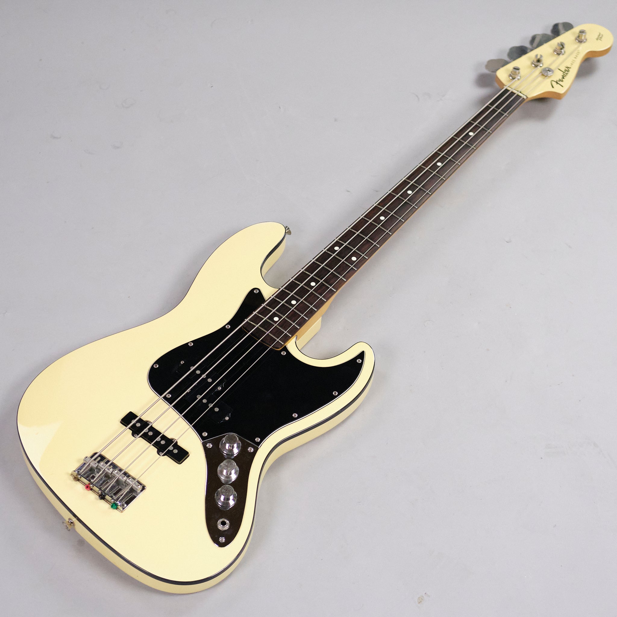 2007 Fender Aerodyne Jazz Bass (Japan, Olympic White)