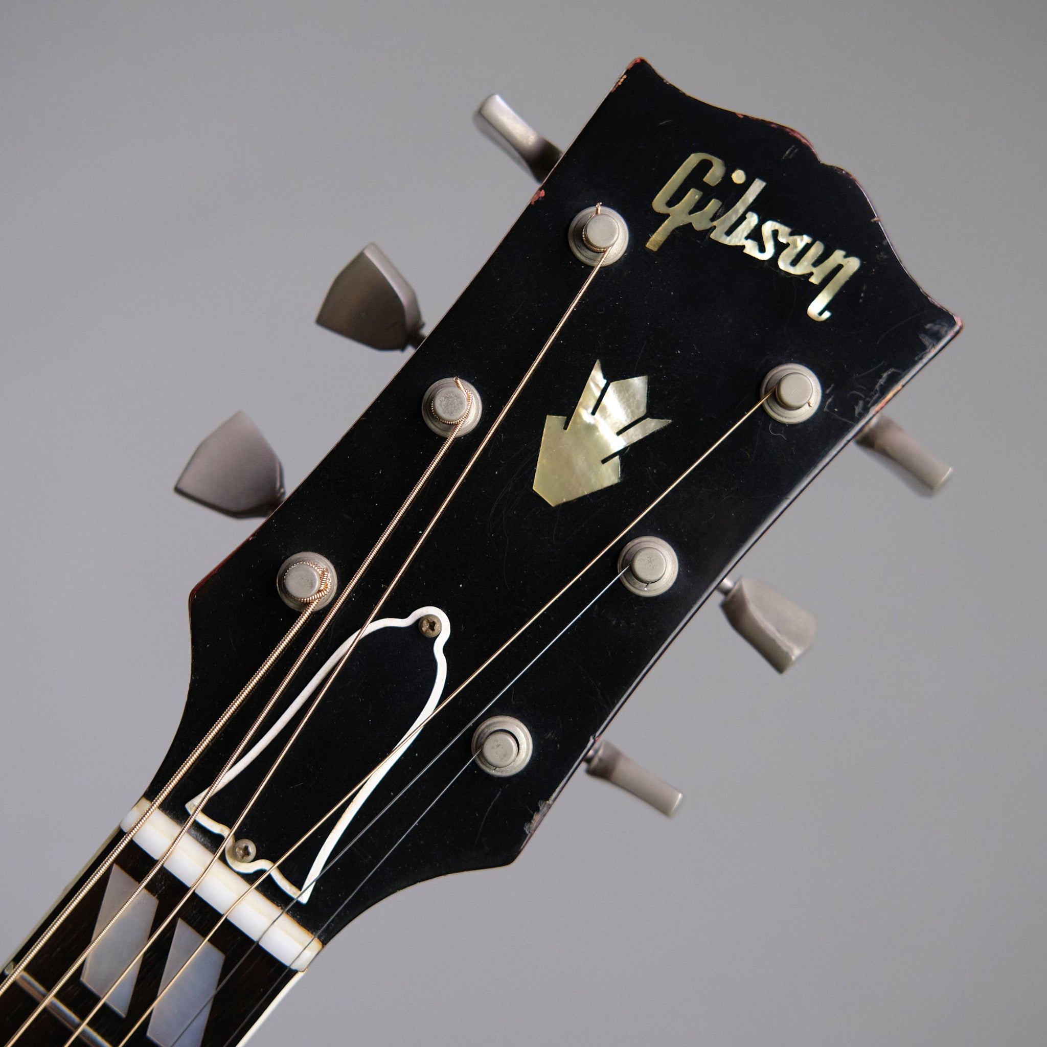 1962 Gibson Dove (USA, Cherry Sunburst, HSC)