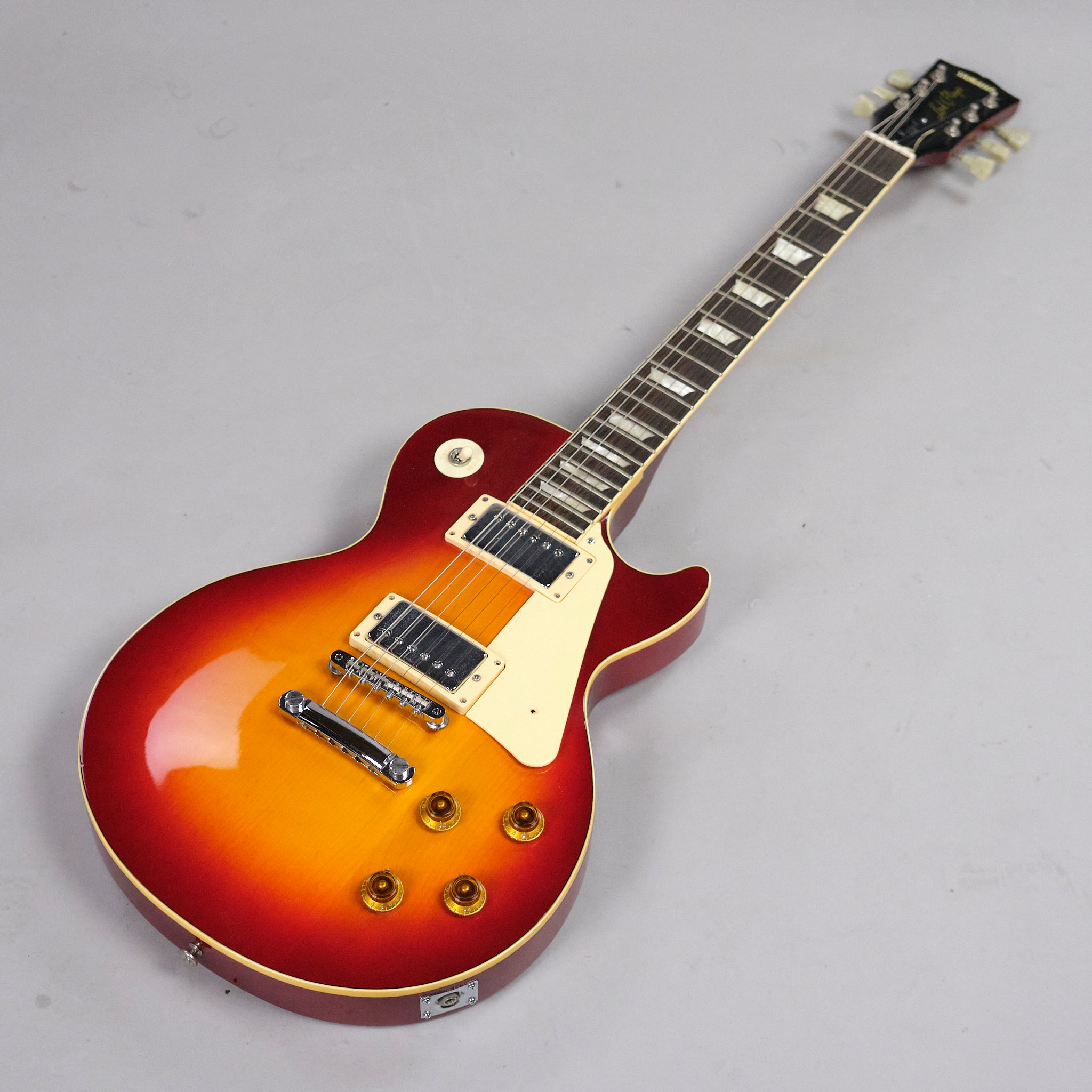 c1980s Yamaha LP400 Lord Player  (Japan, Cherry Sunburst)