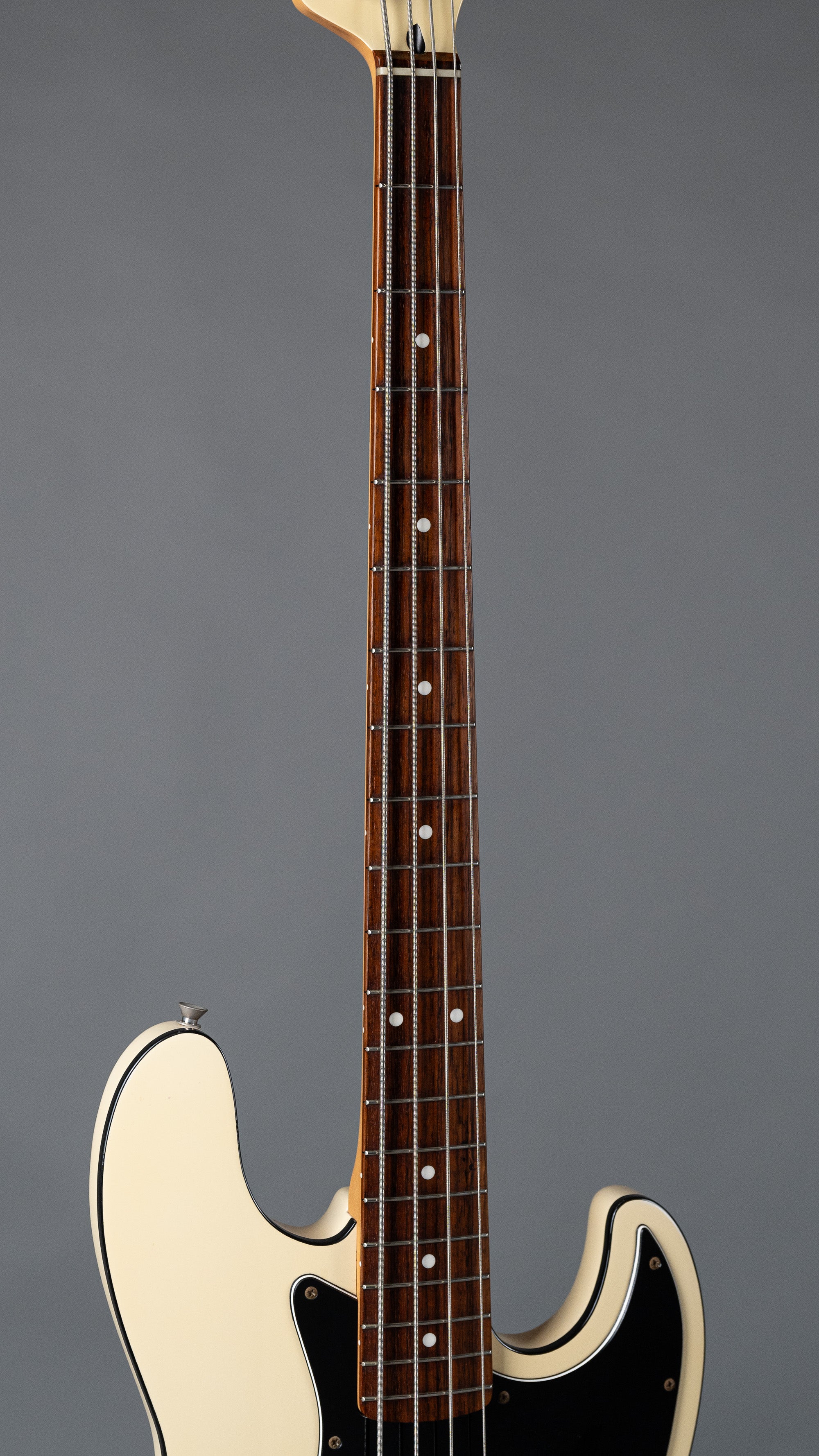 2006 Fender Aerodyne Jazz Bass (Japan, White)