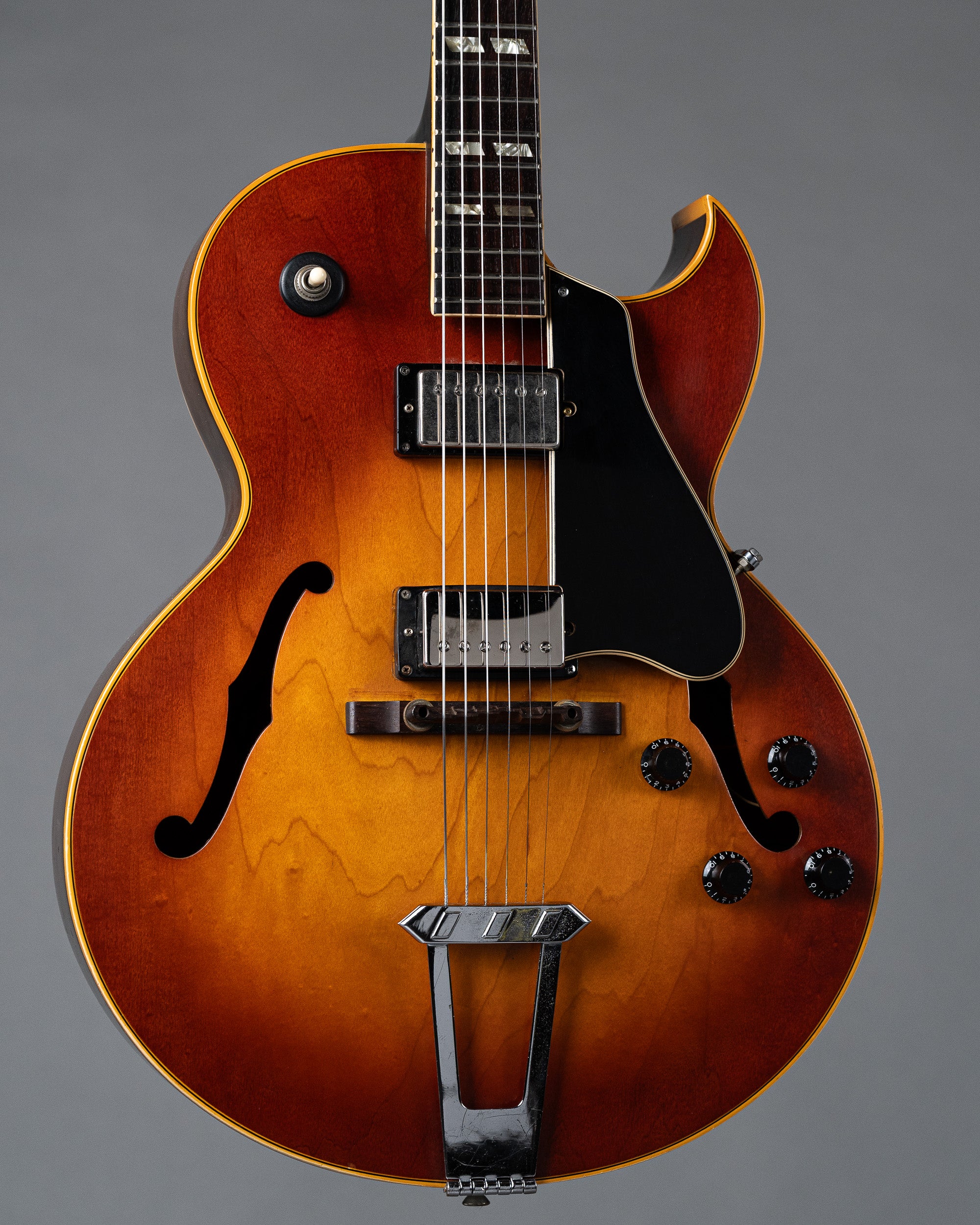 c1972 Gibson ES-175 (USA, Sunburst, HSC)