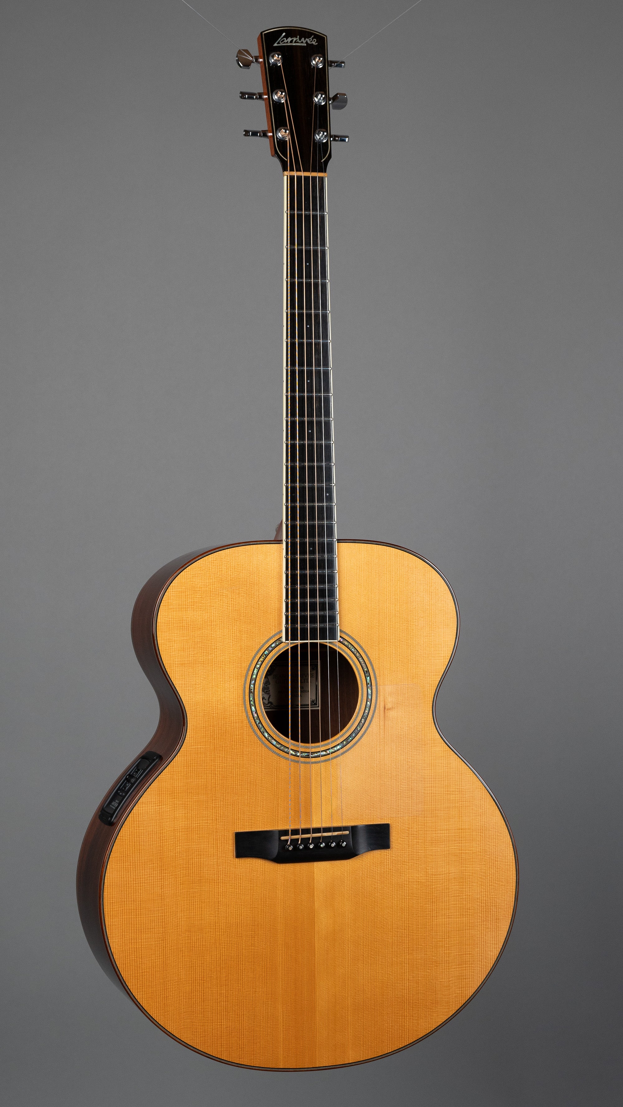 1997 Larrivee J-09 Jumbo (Canada, Natural, OHSC)