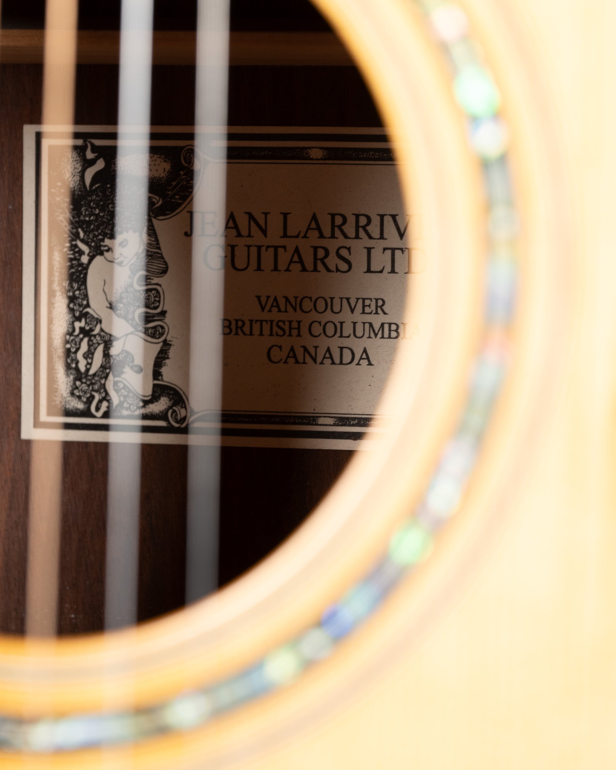 1997 Larrivee J-09 Jumbo (Canada, Natural, OHSC)