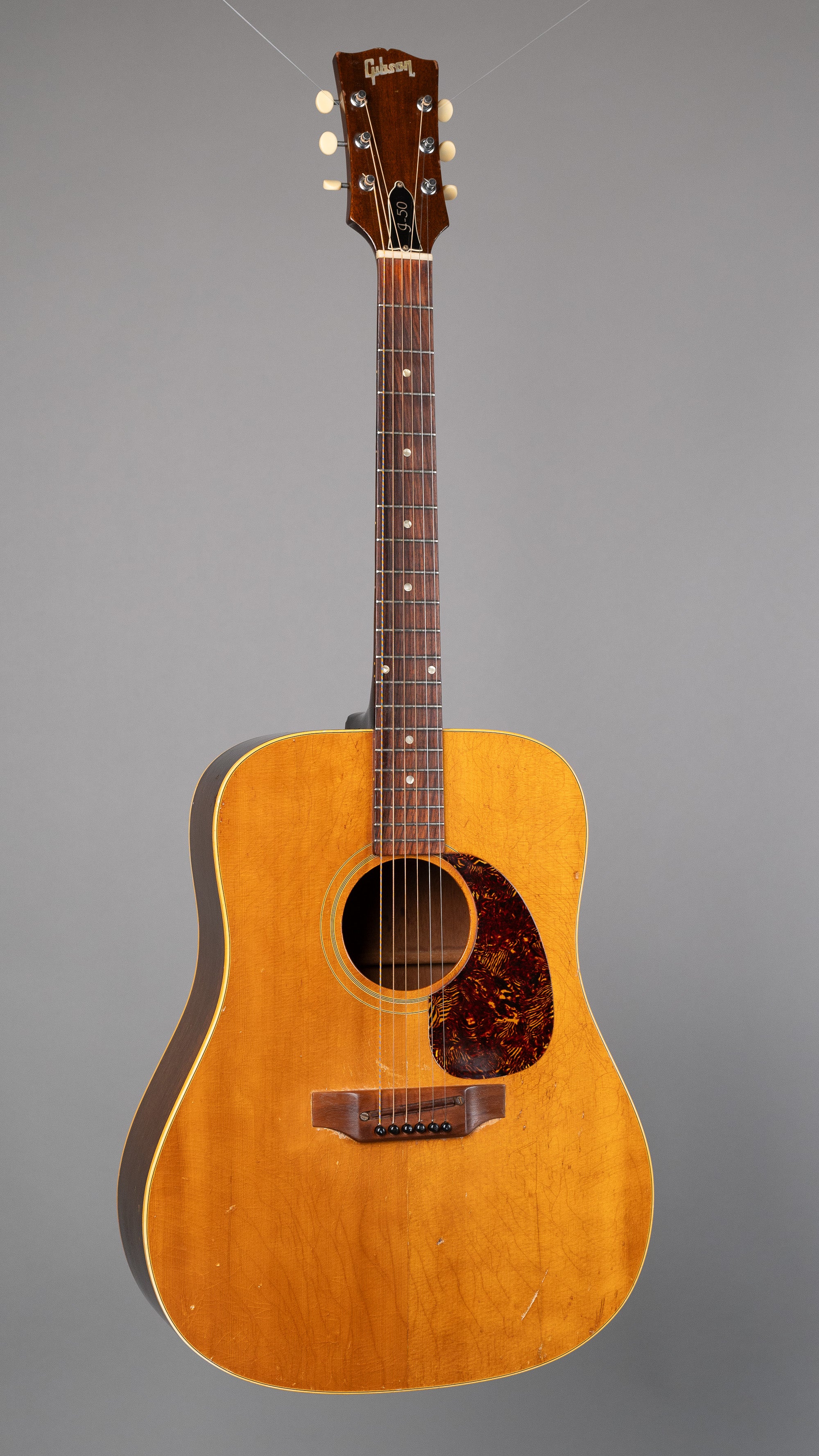 1969 Gibson J50 Dreadnought Square Shoulder (USA, Natural, HSC)