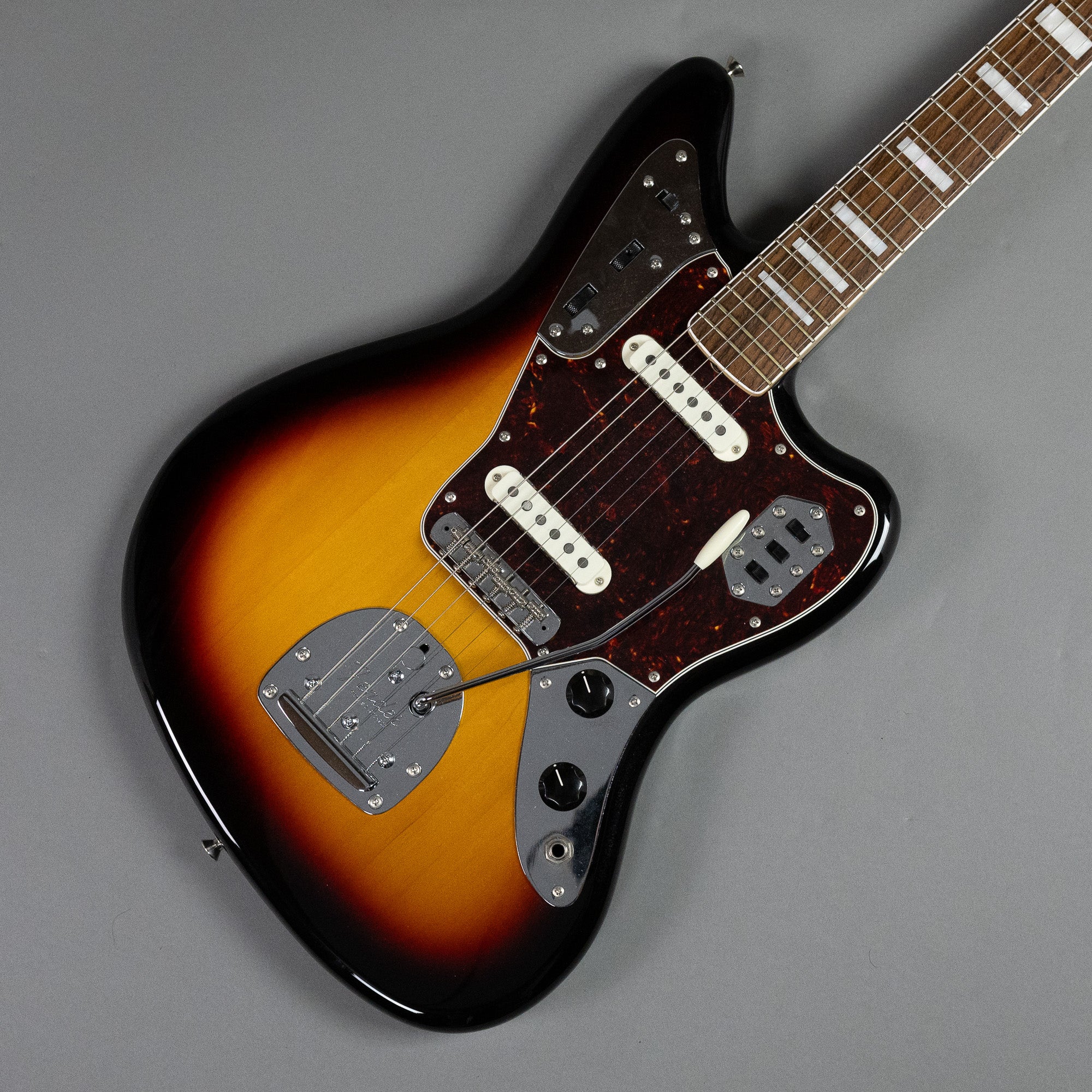 2022 Fender Traditional Ltd. Ed. Late 60s Jaguar (Japan, Sunburst)