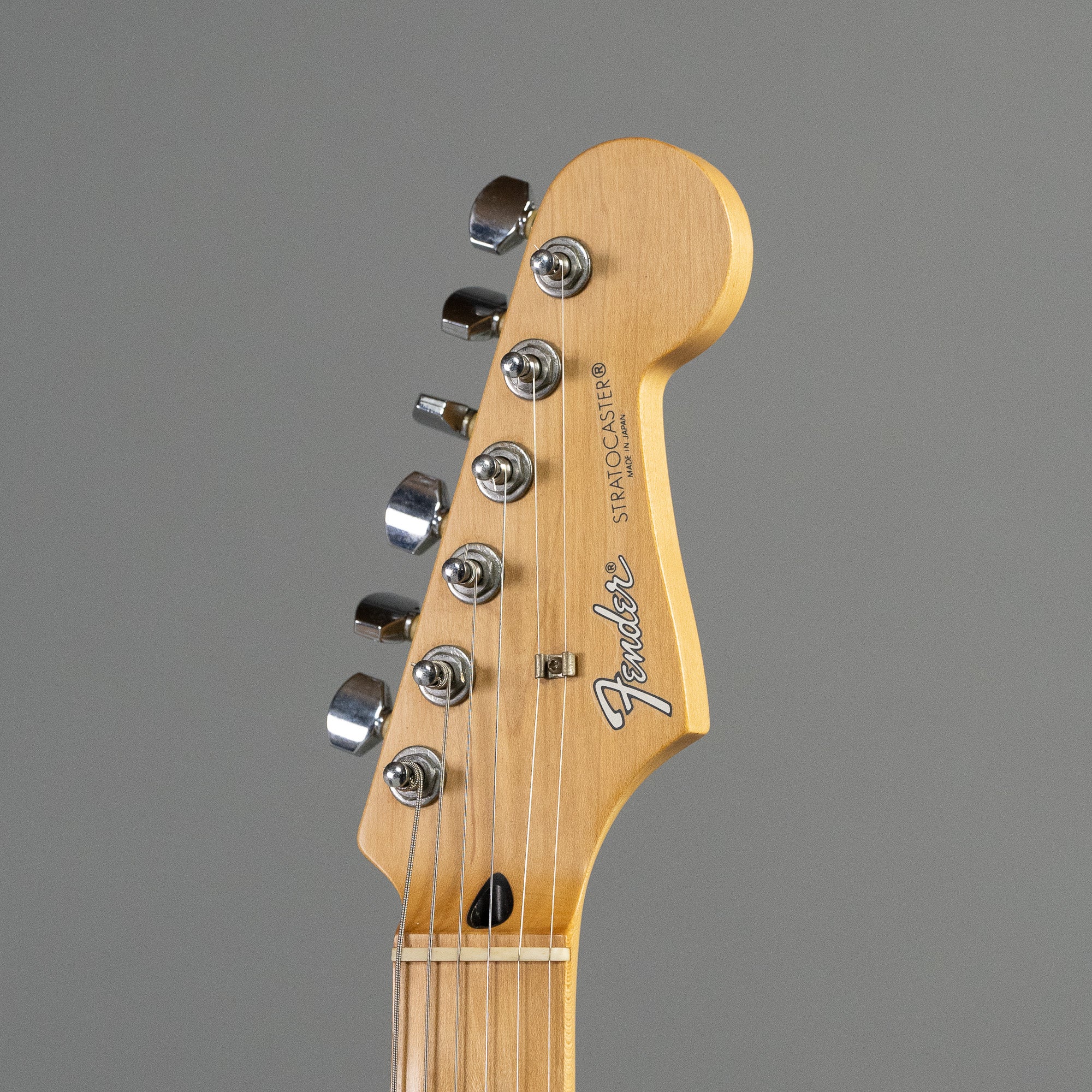 1994 Fender Standard Stratocaster (Japan, Sunburst)