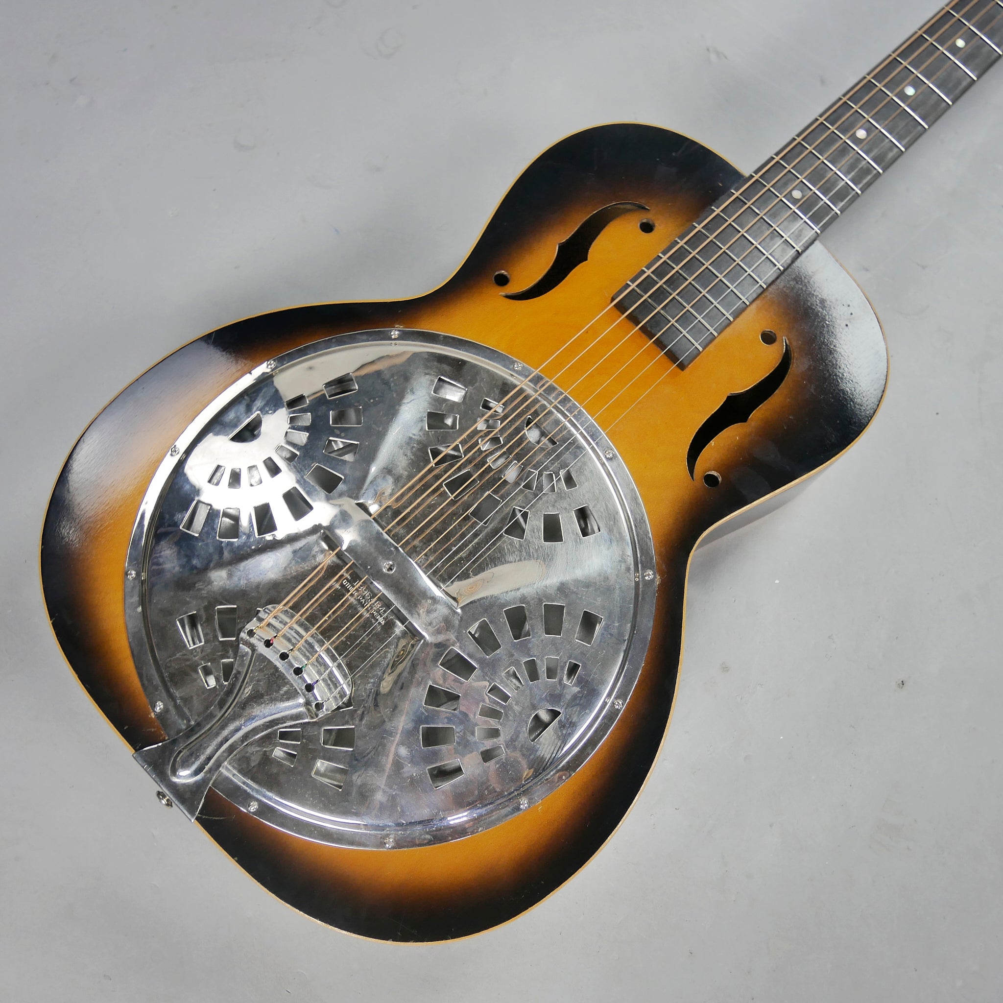 c1938 Dobro Resonator (USA, Sunburst, HSC)