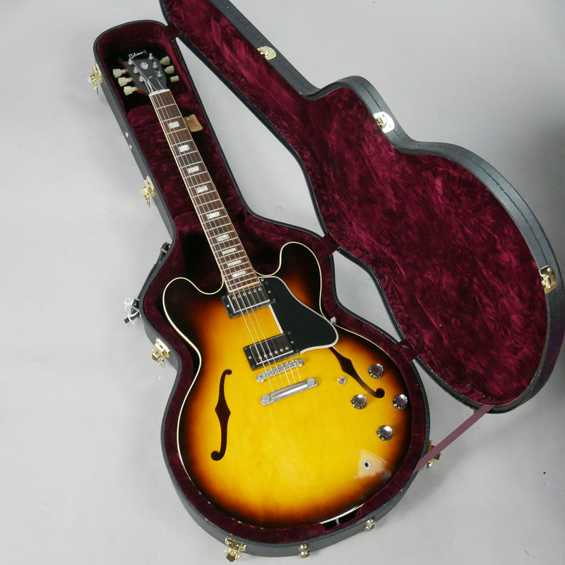 c2000s Gibson Custom Shop 'Historic Collection' 1963 ES-335 (USA, Sunburst, OHSC)