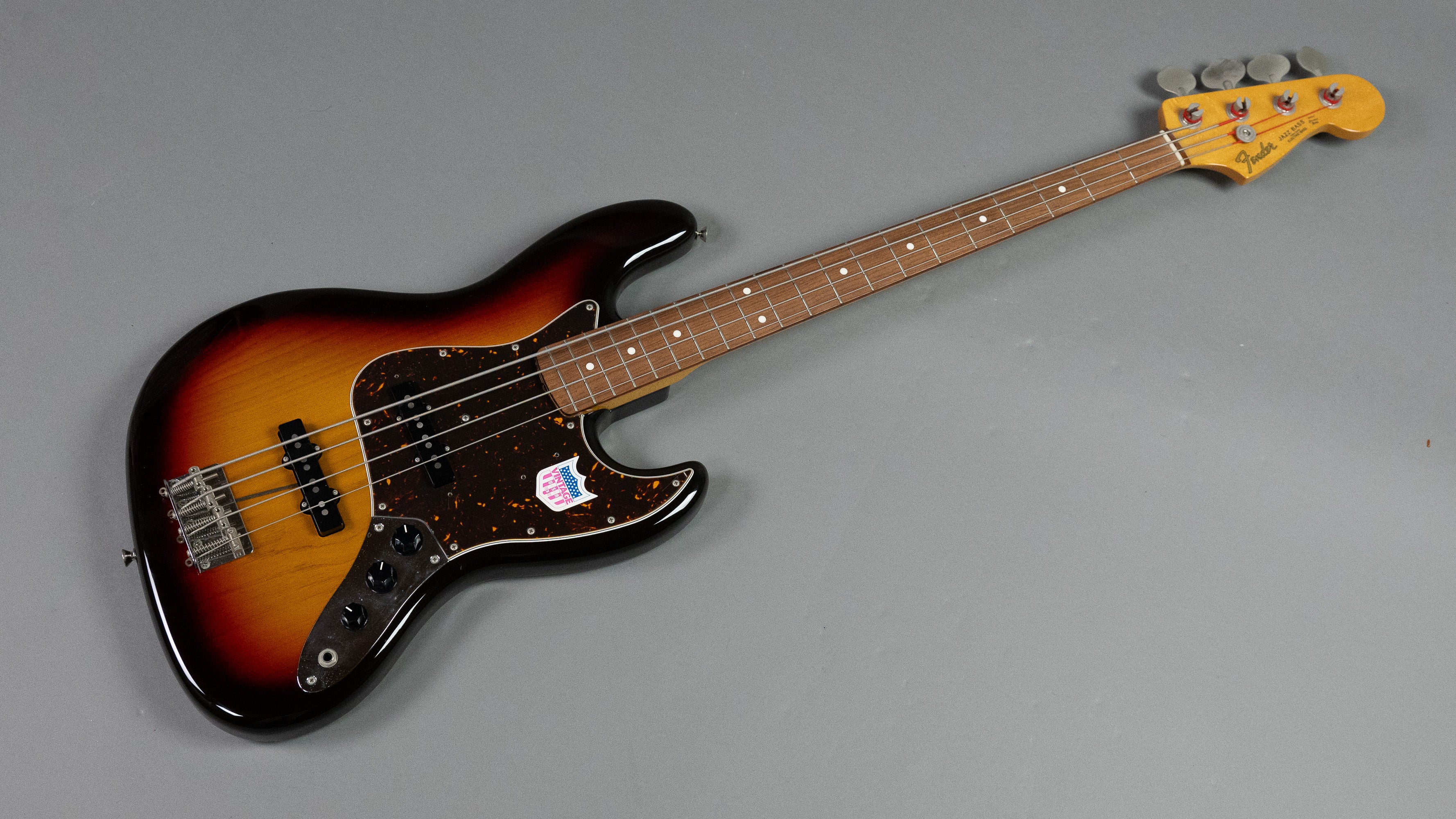 2015 Fender JB62 62 Re-Issue Jazz Bass (Japan, Sunburst)