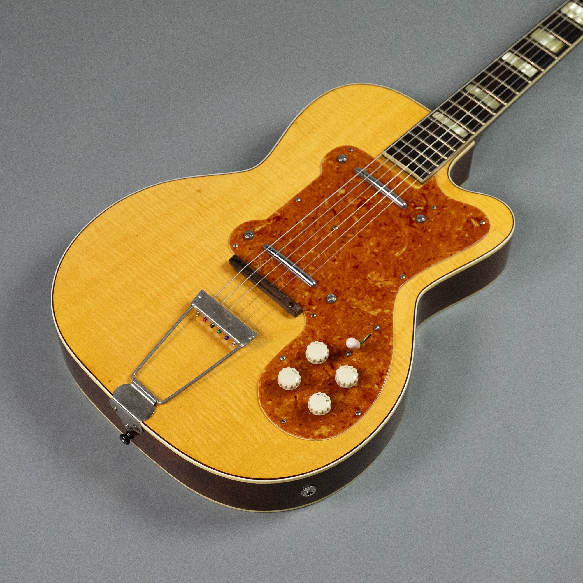 c1957 Kay K161 Thin Twin (USA, Natural, Pasteboard Case)