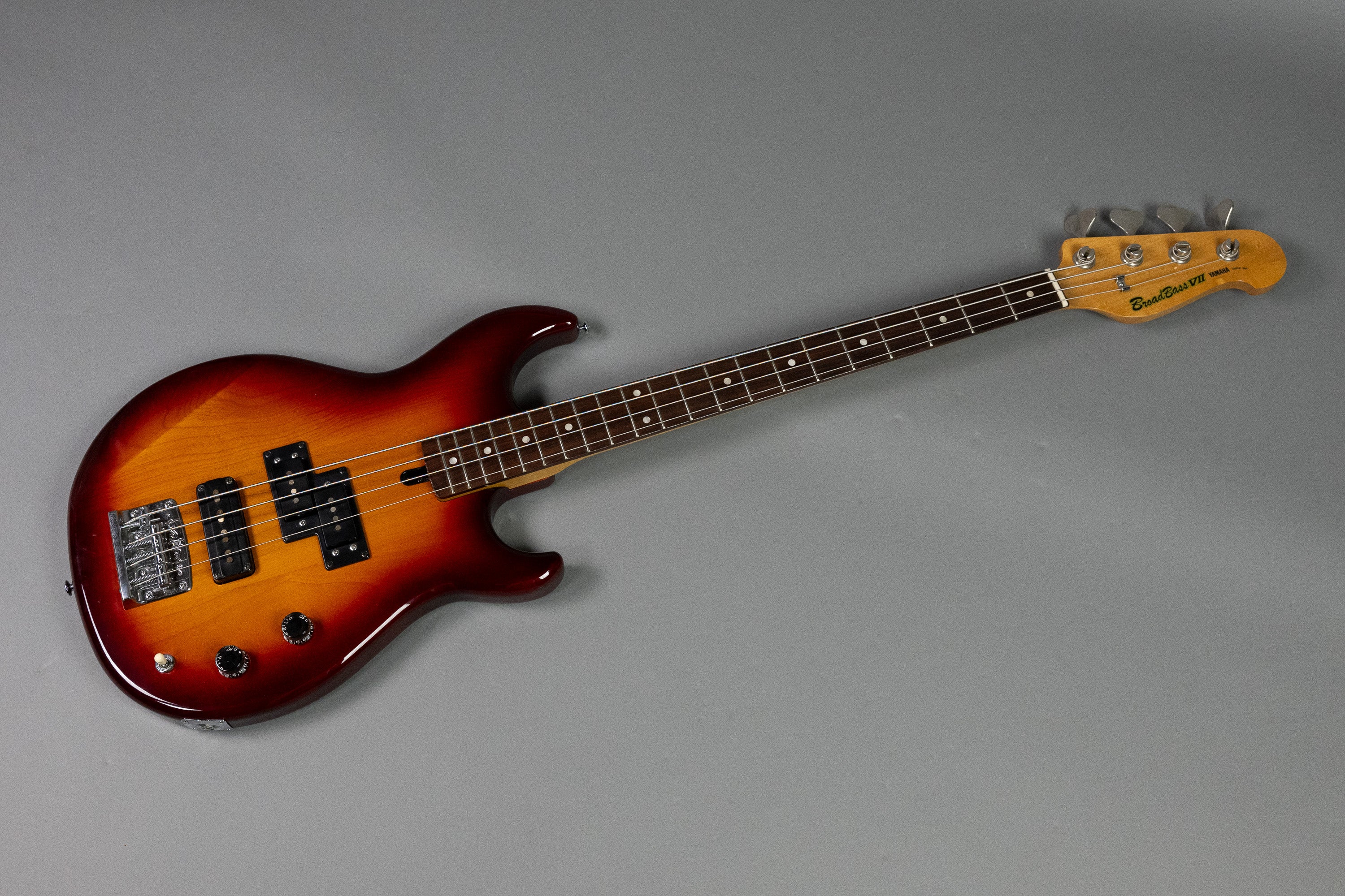 1982 Yamaha Broad Bass BVII (Sunburst, Japan, Polyfoam Case)